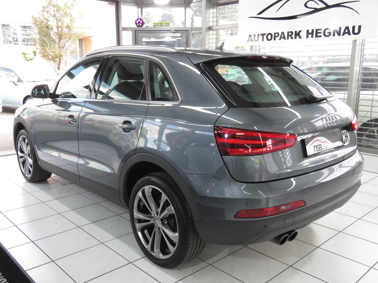 AUDI Q3 2.0 TDI quattro S-tronic, Diesel, Occasion / Utilisé, Automatique - 6