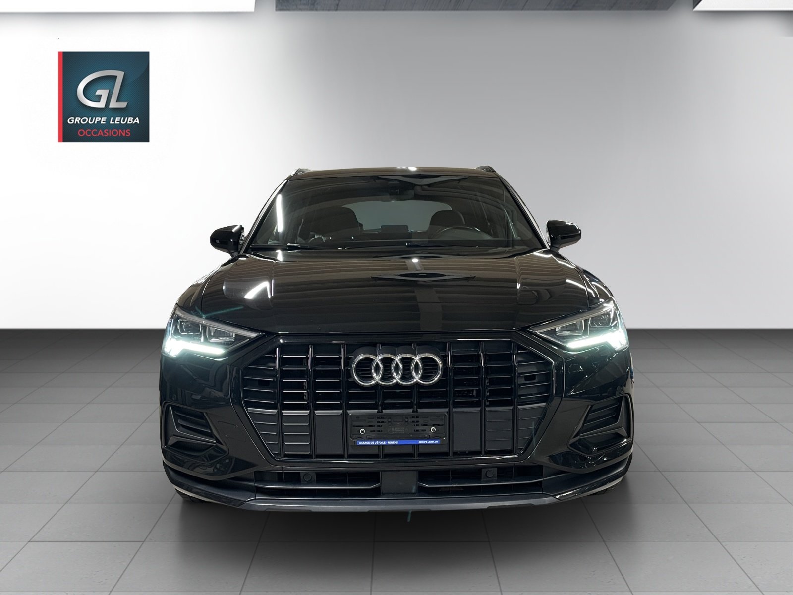 AUDI Q3 35 TFSI adv Attraction, Petrol, Second hand / Used, Automatic - 2