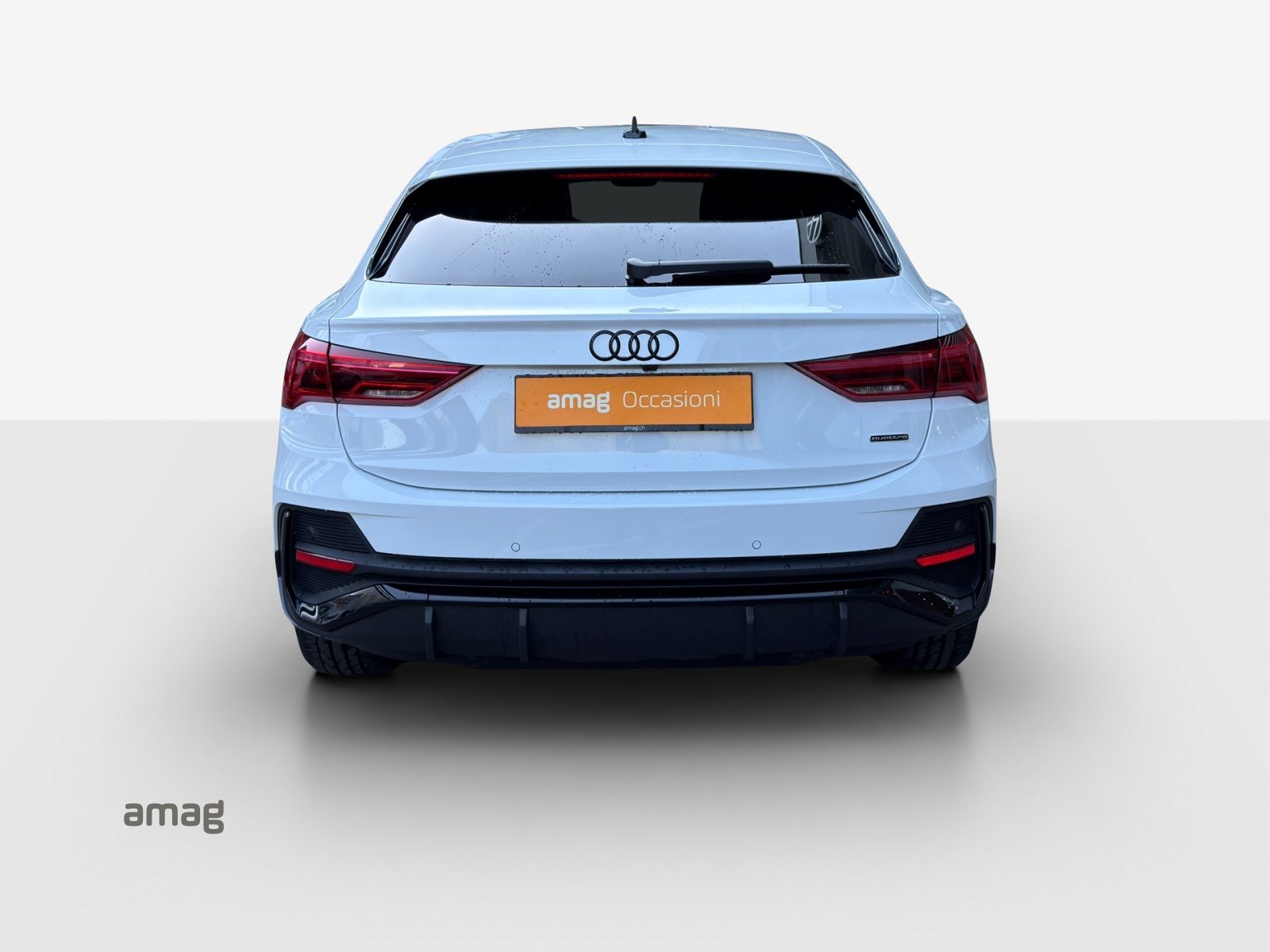 AUDI Q3 Sportback 40 TFSI S line, Essence, Occasion / Utilisé, Automatique - 4