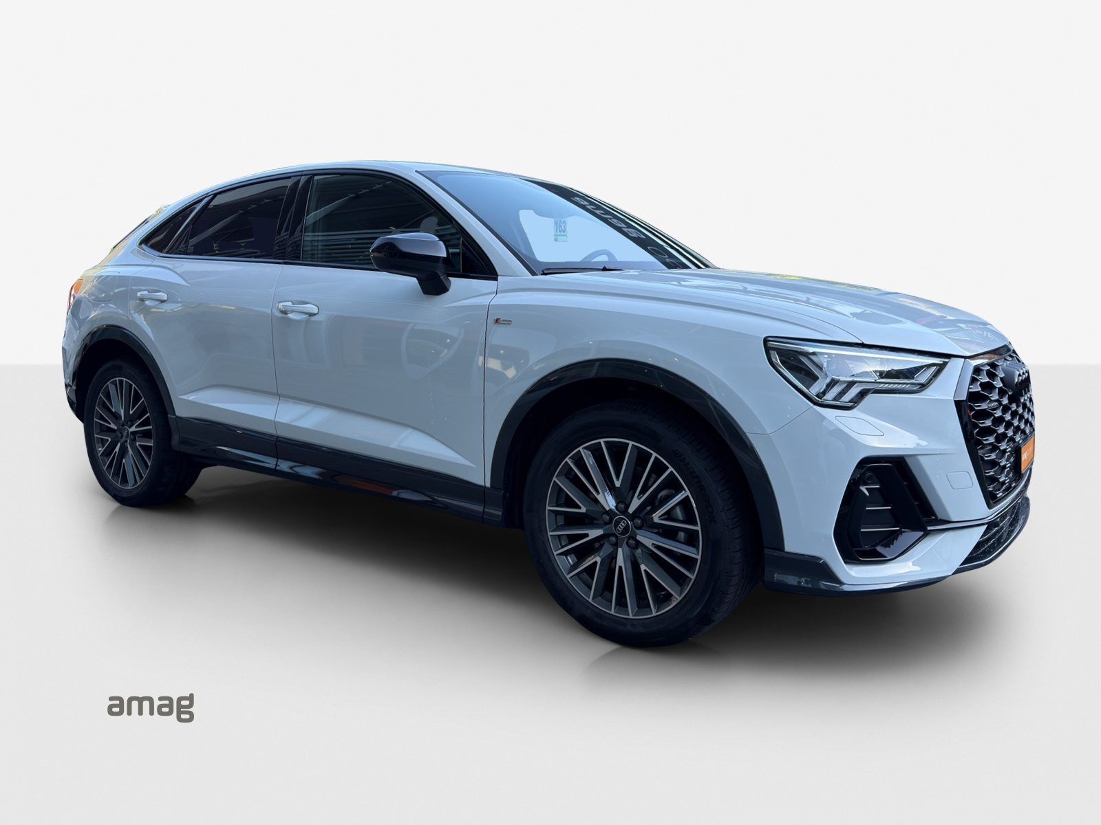 AUDI Q3 Sportback 40 TFSI S line, Essence, Occasion / Utilisé, Automatique - 6
