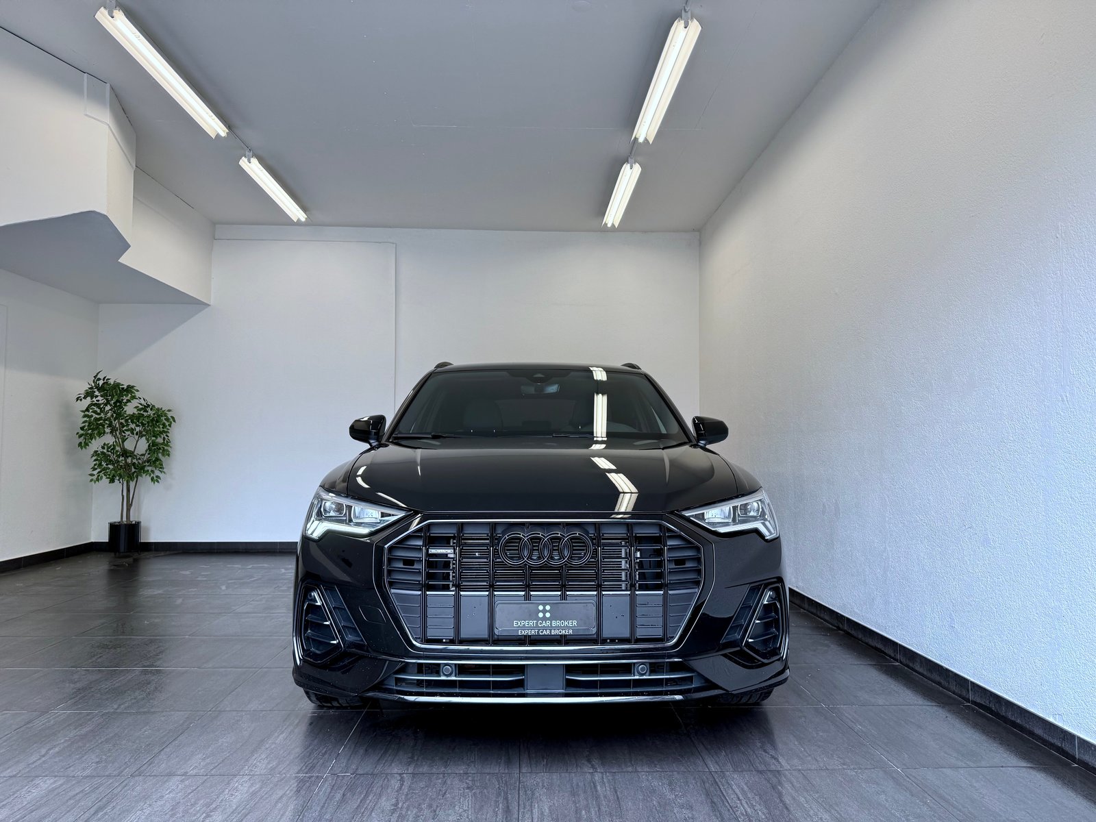 AUDI Q3 45 TFSI S line quattro S-tronic ALL BLACK, Benzina, Occasioni / Usate, Automatico - 4