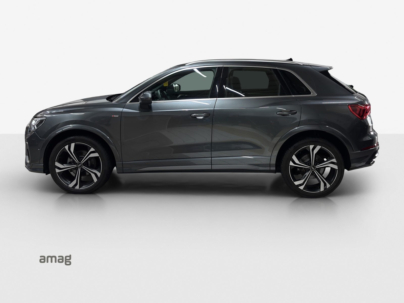 AUDI Q3 35 TFSI S line Attraction, Benzina, Occasioni / Usate, Automatico - 2