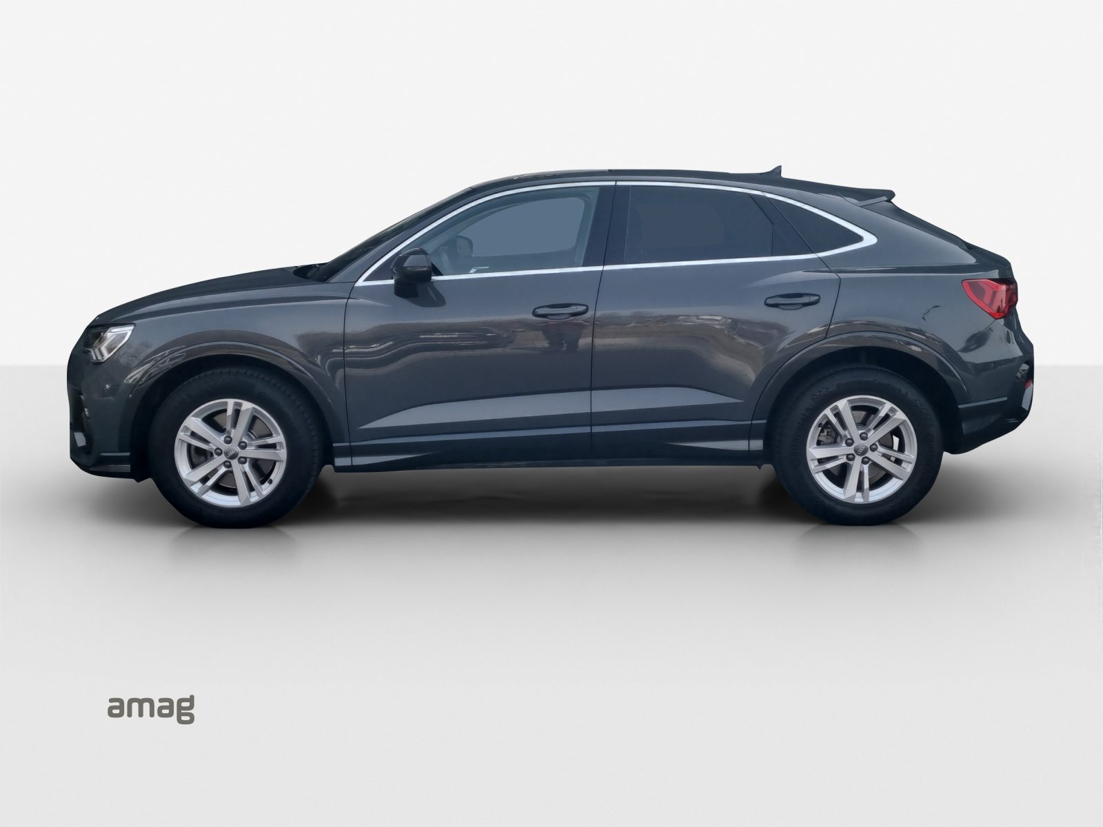 AUDI Q3 Sportback 40 TFSI, Essence, Occasion / Utilisé, Automatique - 2
