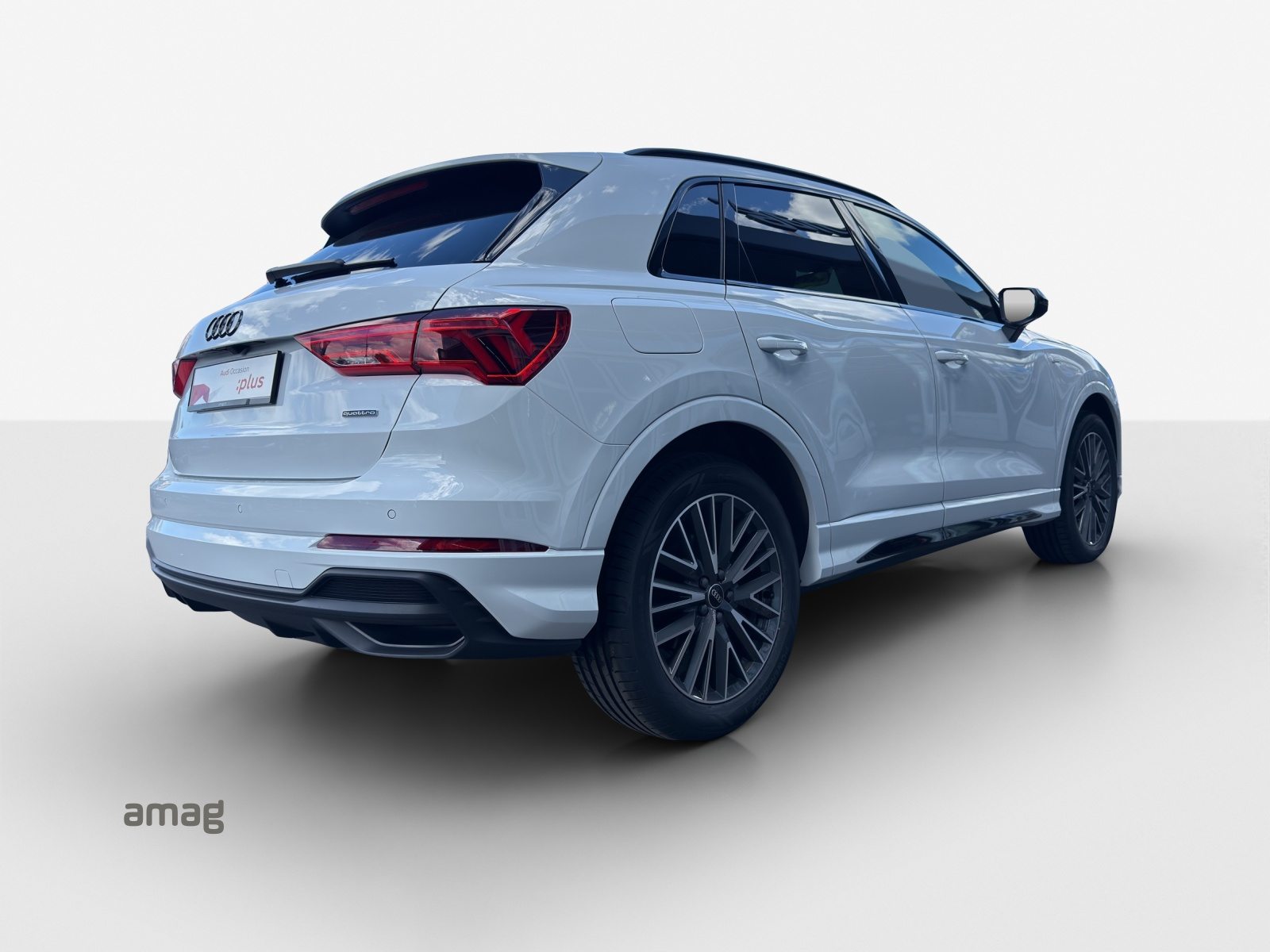 AUDI Q3 40 TFSI S line, Benzin, Occasion / Gebraucht, Automatik - 5