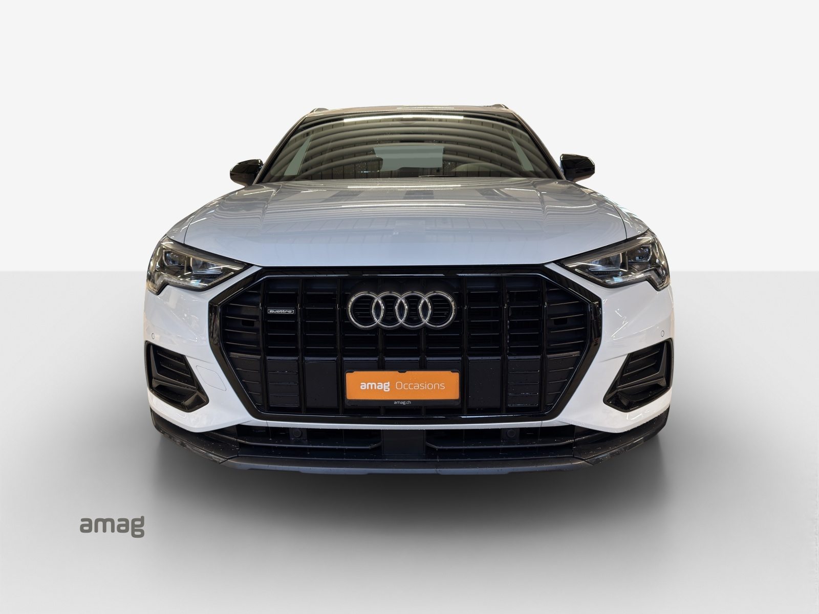 AUDI Q3 35 TDI advanced, Diesel, Second hand / Used, Manual - 7