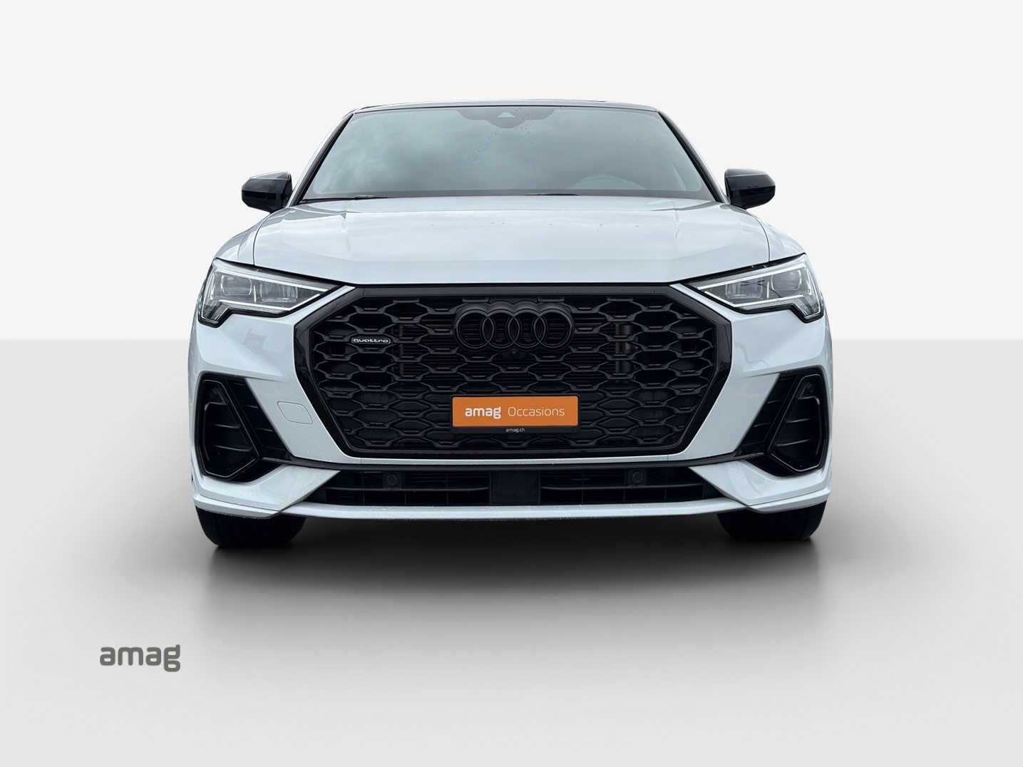 AUDI Q3 Sportback 45 TFSI S line, Benzin, Occasion / Gebraucht, Automatik - 7