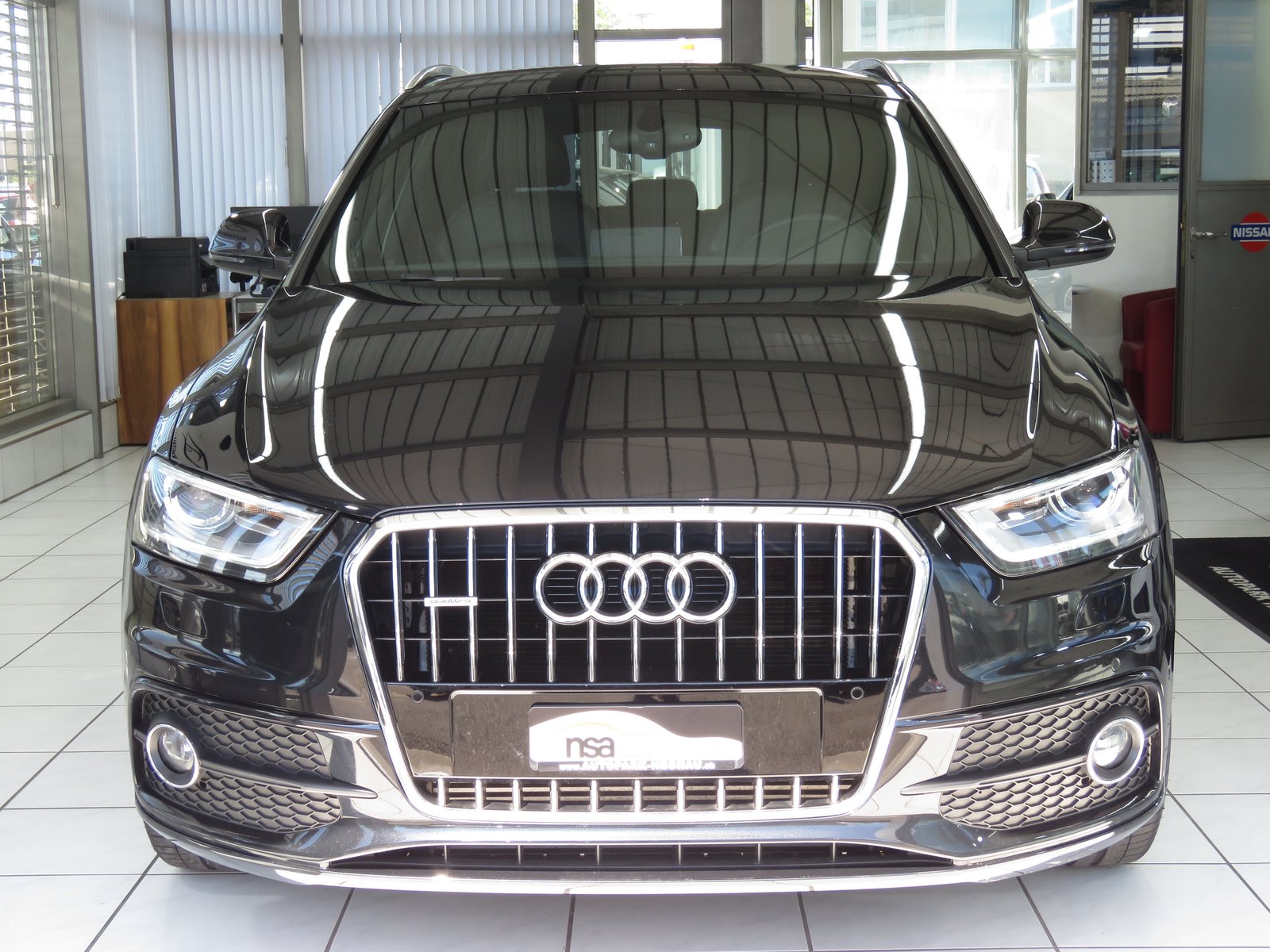AUDI Q3 2.0 TFSI Quattro S-tronic, Benzin, Occasion / Gebraucht, Automatik - 2