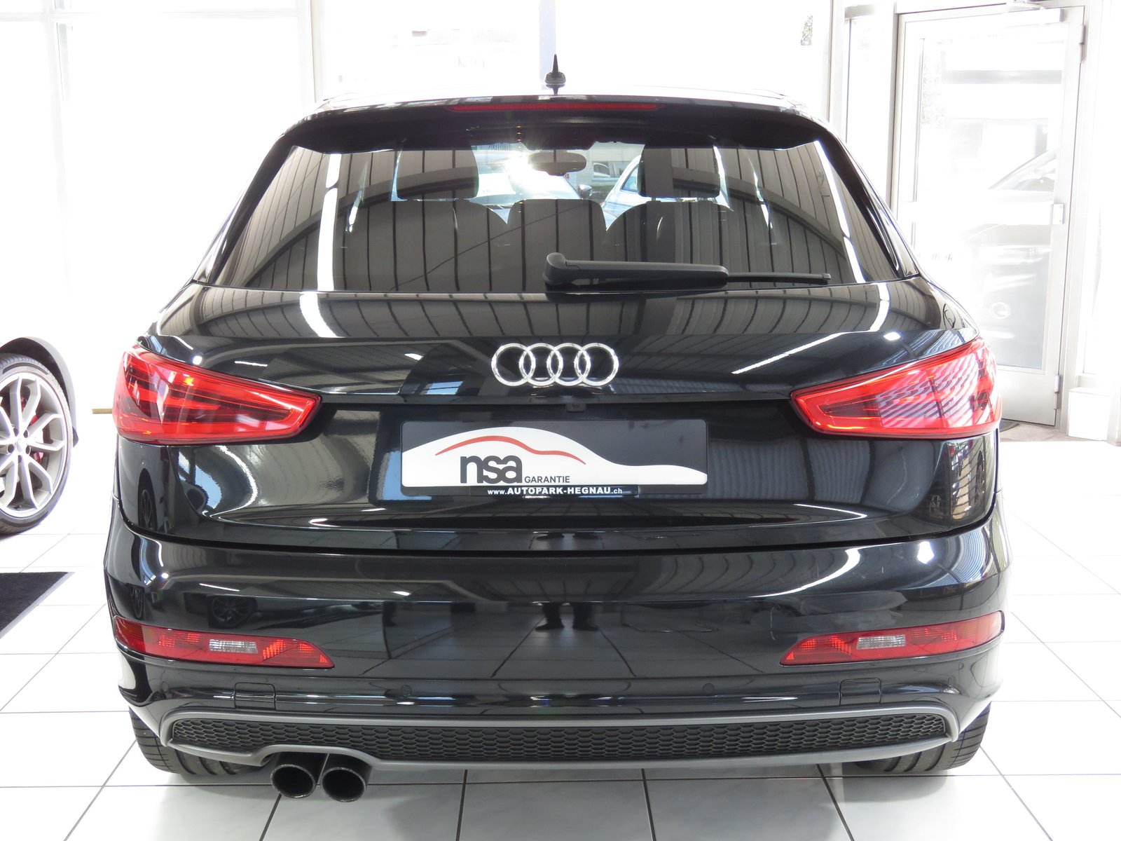 AUDI Q3 2.0 TFSI Quattro S-tronic, Benzin, Occasion / Gebraucht, Automatik - 5