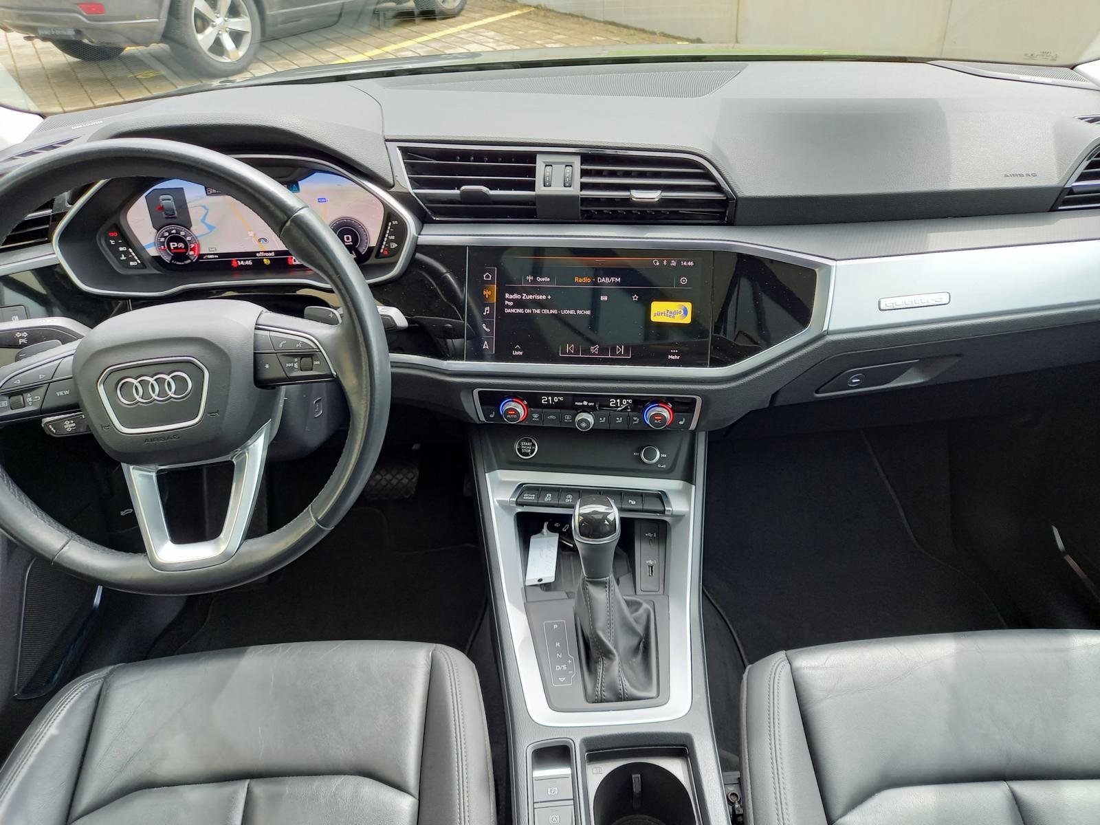 AUDI Q3 Sportback 2.0 45 TFSI S line quattro S-Tronic, Petrol, Second hand / Used, Automatic - 5