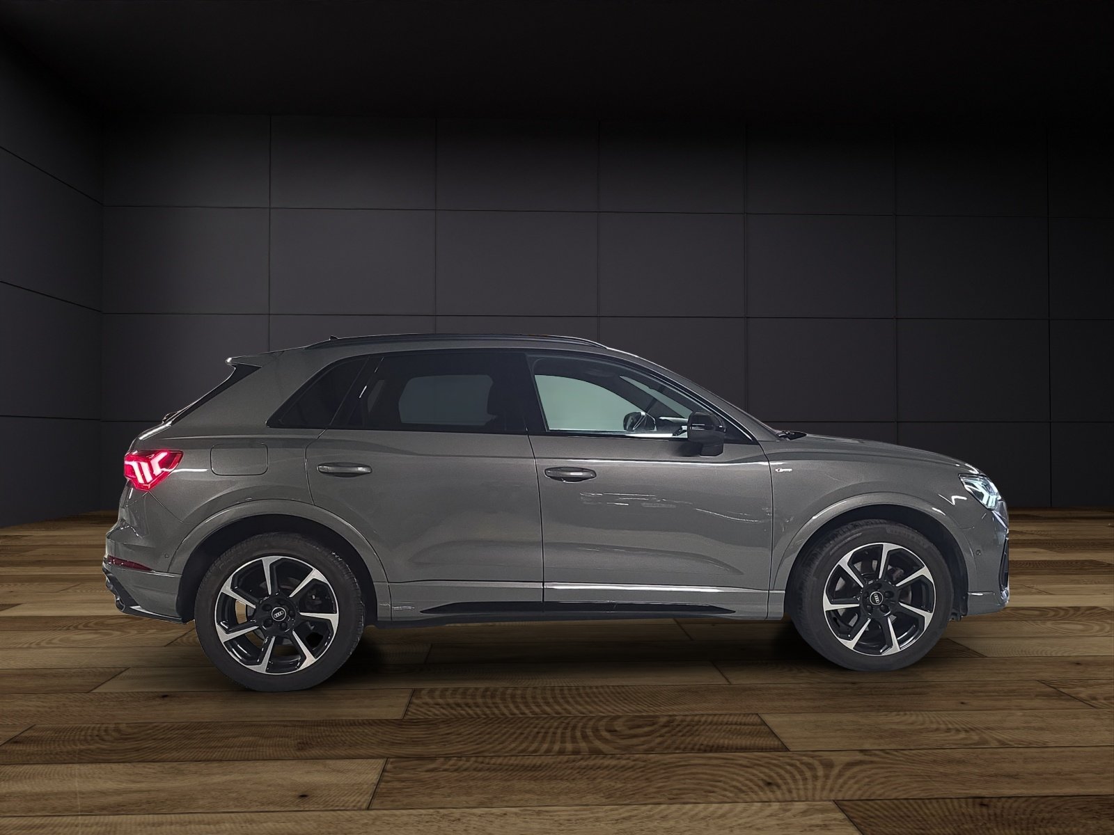 AUDI Q3 45 TFSI e S line Attraction S-tronic, Plug-in-Hybrid Benzina/Elettrica, Occasioni / Usate, Automatico - 5