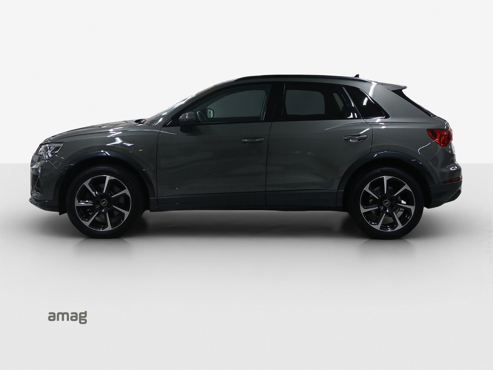 AUDI Q3 40 TFSI advanced, Benzina, Occasioni / Usate, Automatico - 2