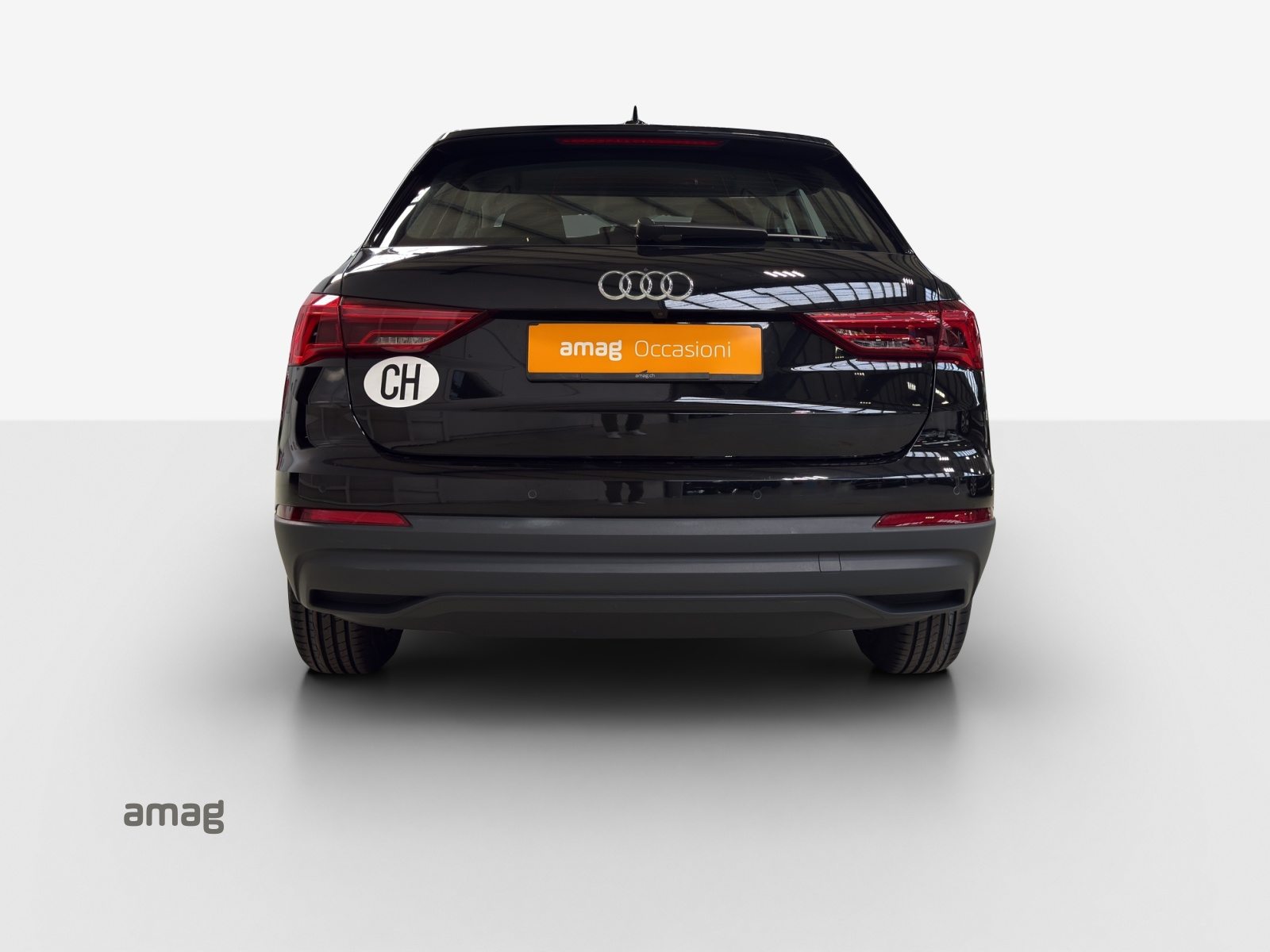 AUDI Q3 35 TFSI Attraction, Benzin, Occasion / Gebraucht, Automatik - 4