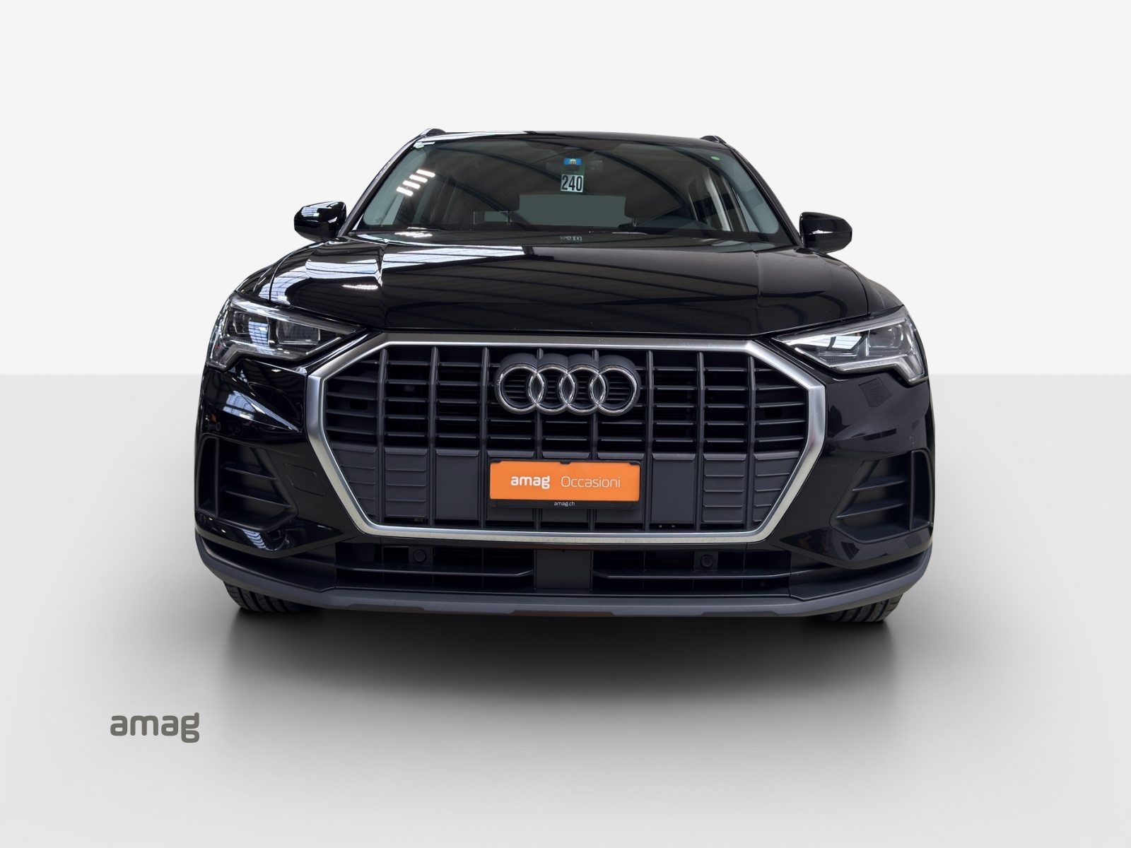 AUDI Q3 35 TFSI Attraction, Benzin, Occasion / Gebraucht, Automatik - 7