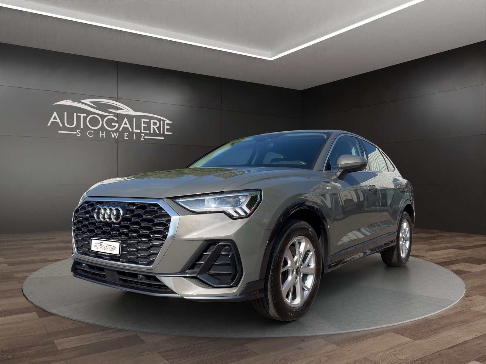 AUDI Q3 Sportback 45 TFSI S line quattro S-tronic CH Desig