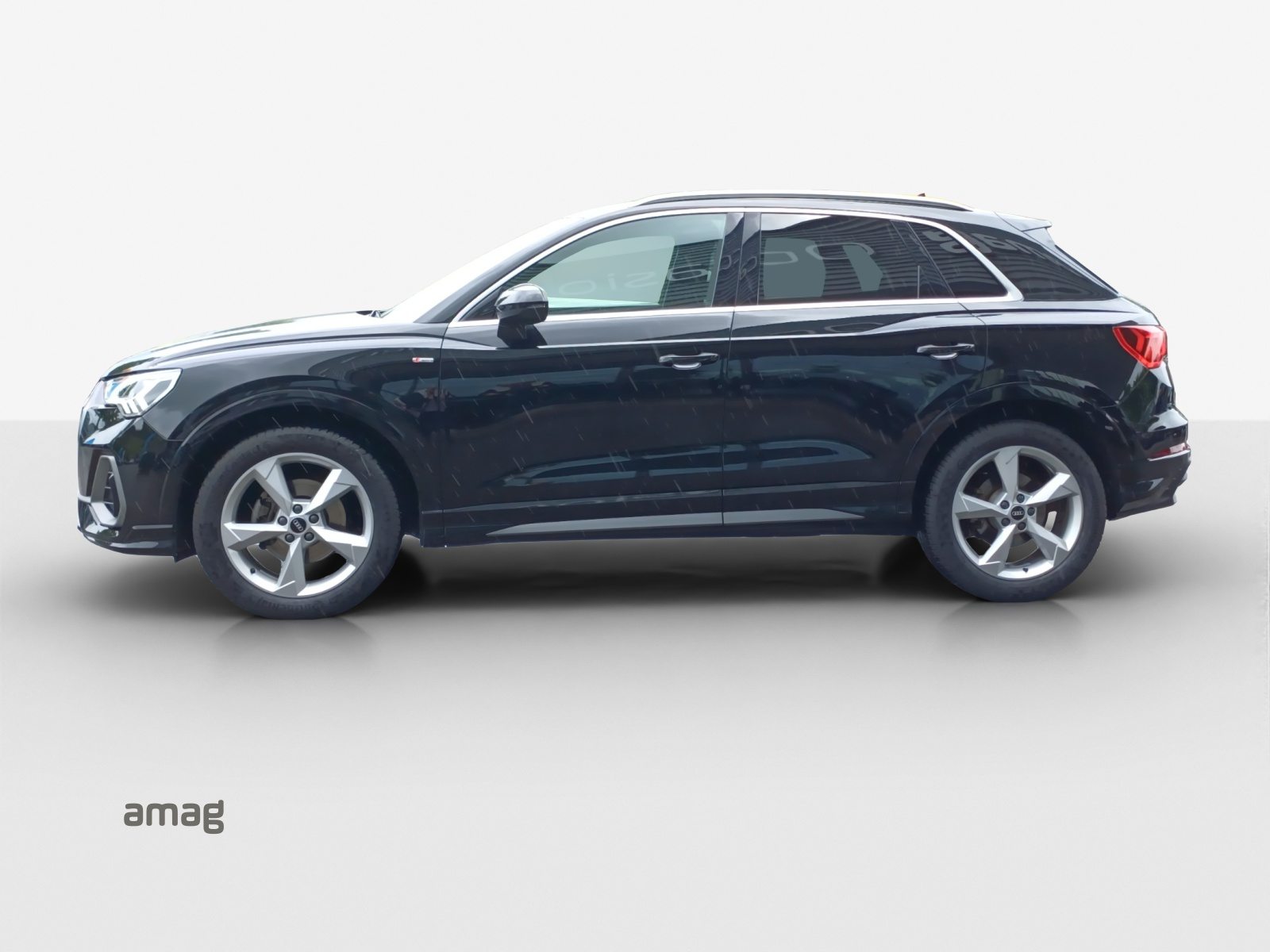 AUDI Q3 35 TFSI S line Attraction, Essence, Occasion / Utilisé, Automatique - 2