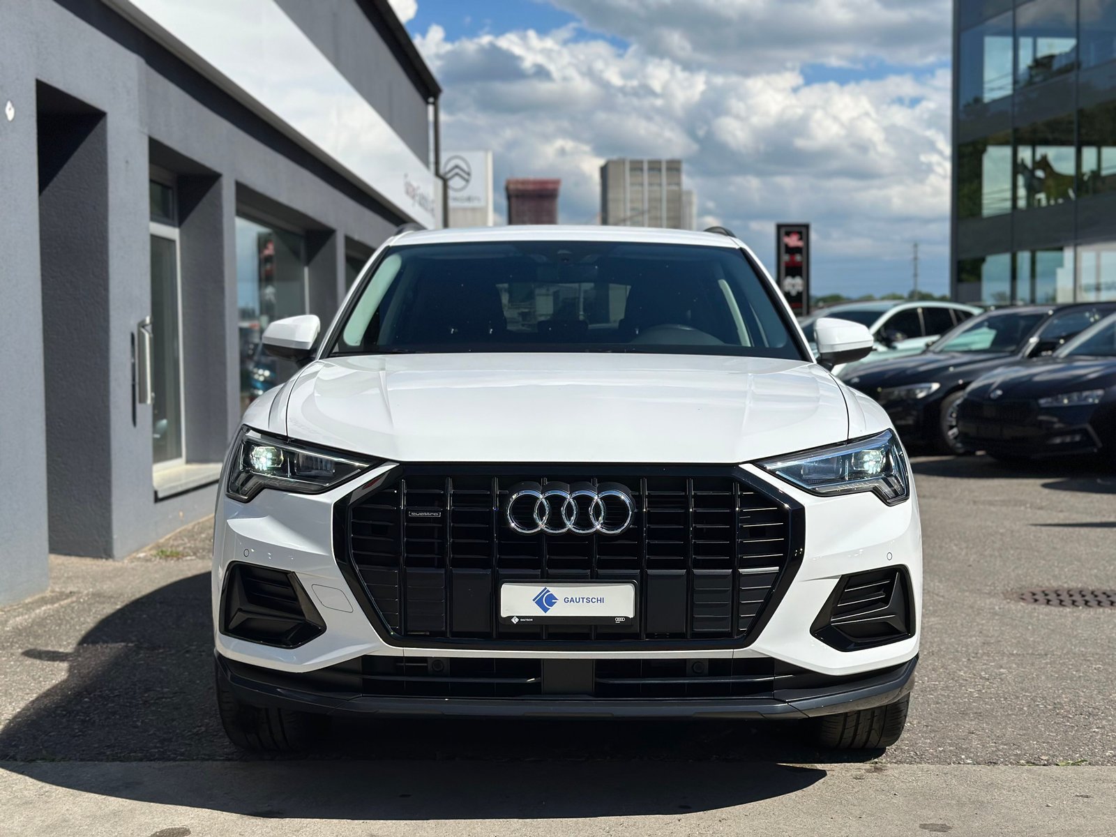 AUDI Q3 40 TFSI quattro S-tronic, Benzina, Occasioni / Usate, Automatico - 2