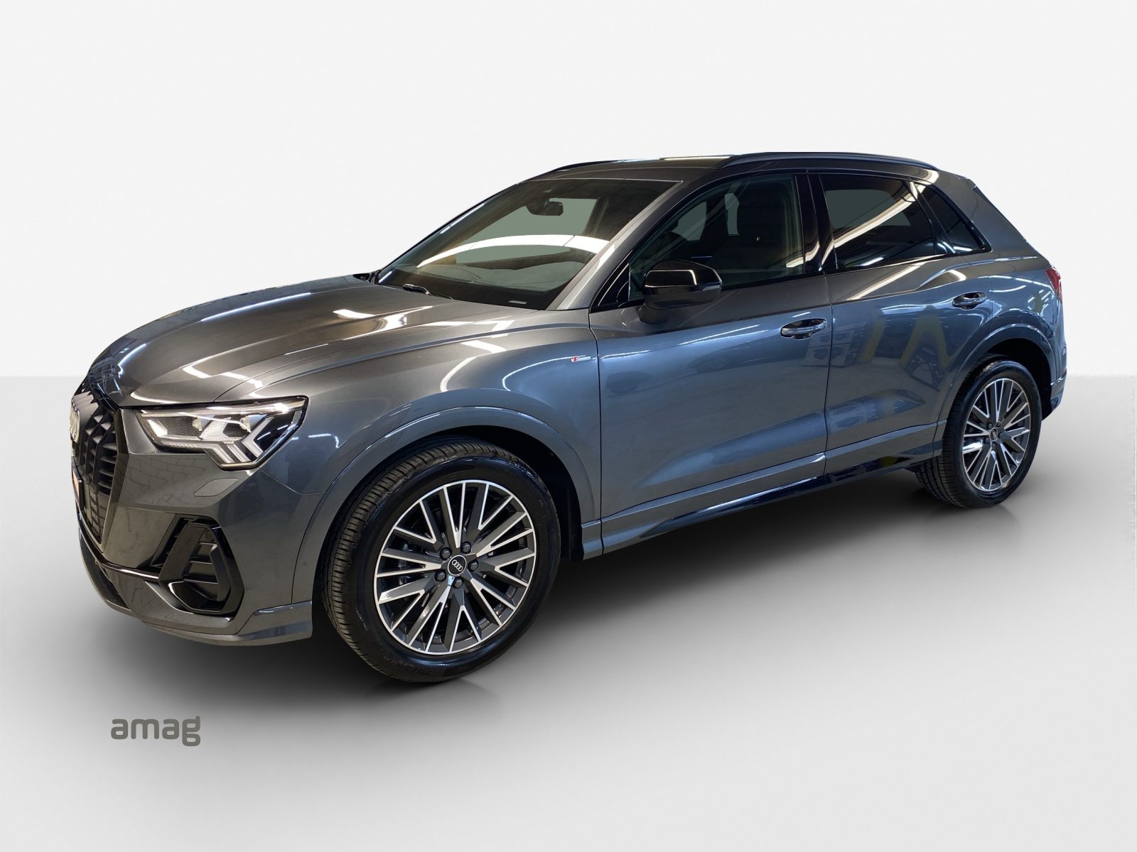 AUDI Q3 35 TFSI S line Attraction