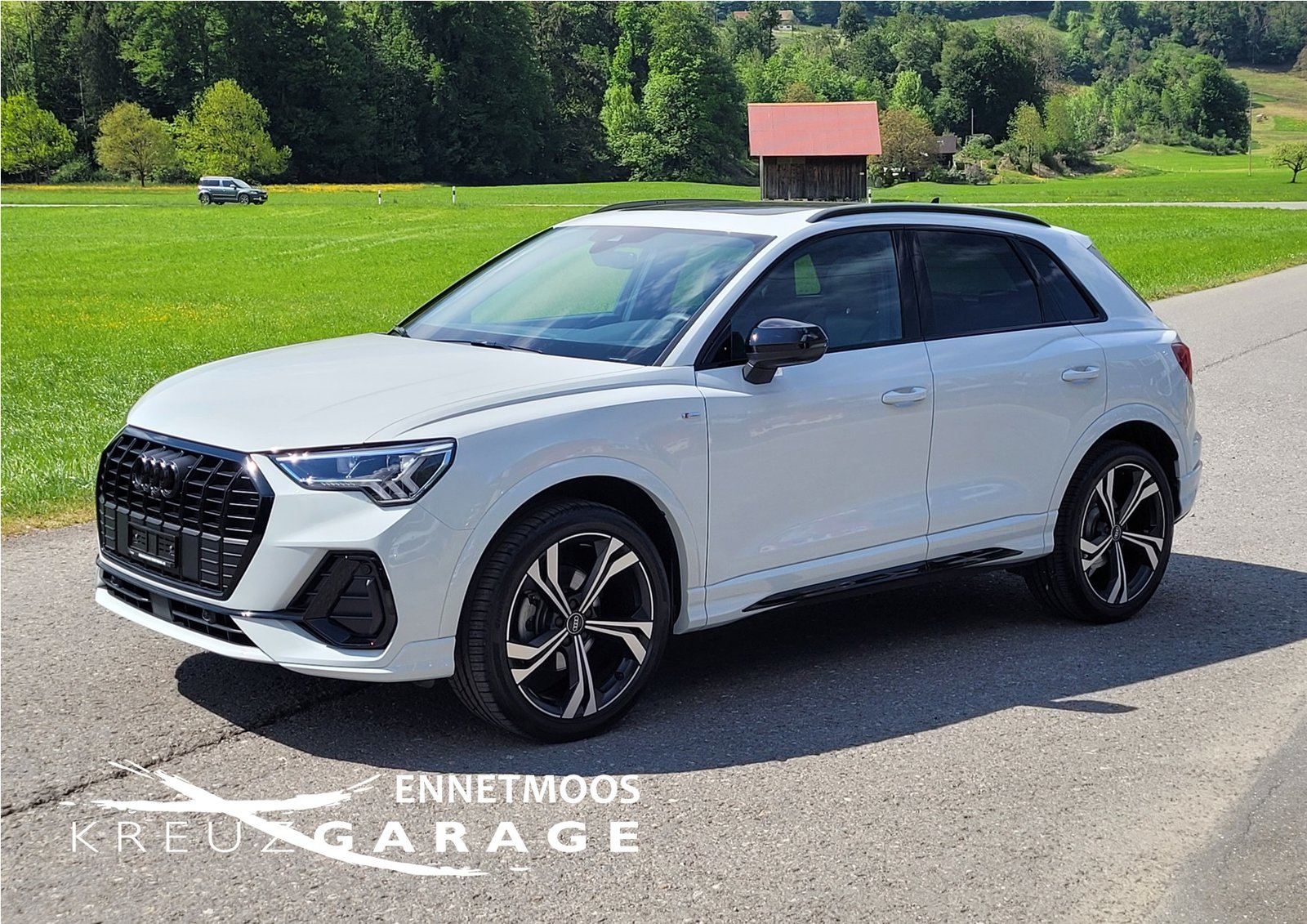AUDI Q3 35 TFSI S line Attraction S-tronic *8-fach berieft +, Petrol, Second hand / Used, Automatic - 2