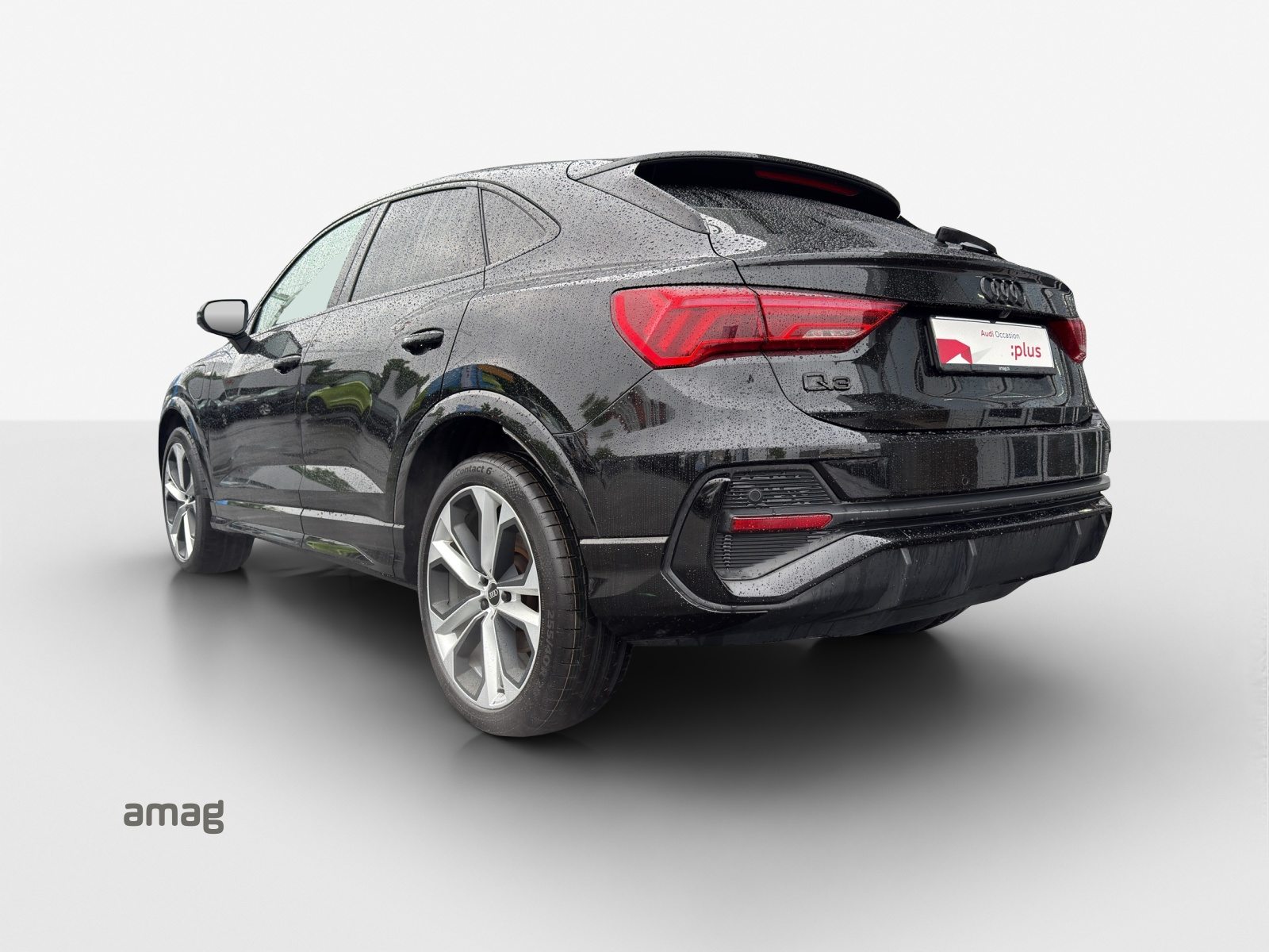 AUDI Q3 Sportback 45 TFSI e S line Attraction, Full-Hybrid Petrol/Electric, Second hand / Used, Automatic - 3