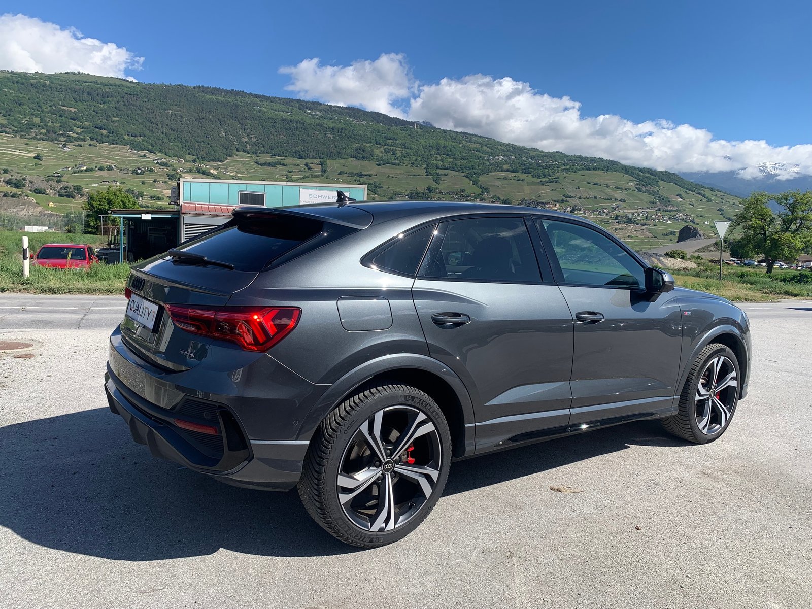AUDI Q3 45 TFSI S line quattro S-tronic, Petrol, Second hand / Used, Automatic - 5