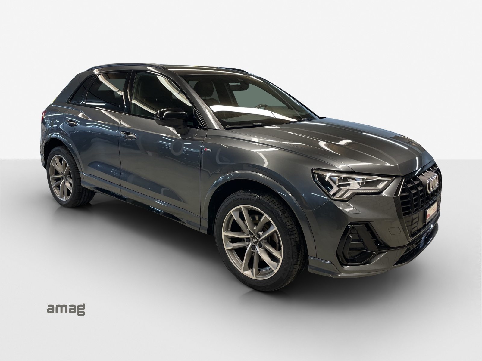 AUDI Q3 45 TFSI e S line Attraction, Voll-Hybrid Benzin/Elektro, Occasion / Gebraucht, Automatik - 6