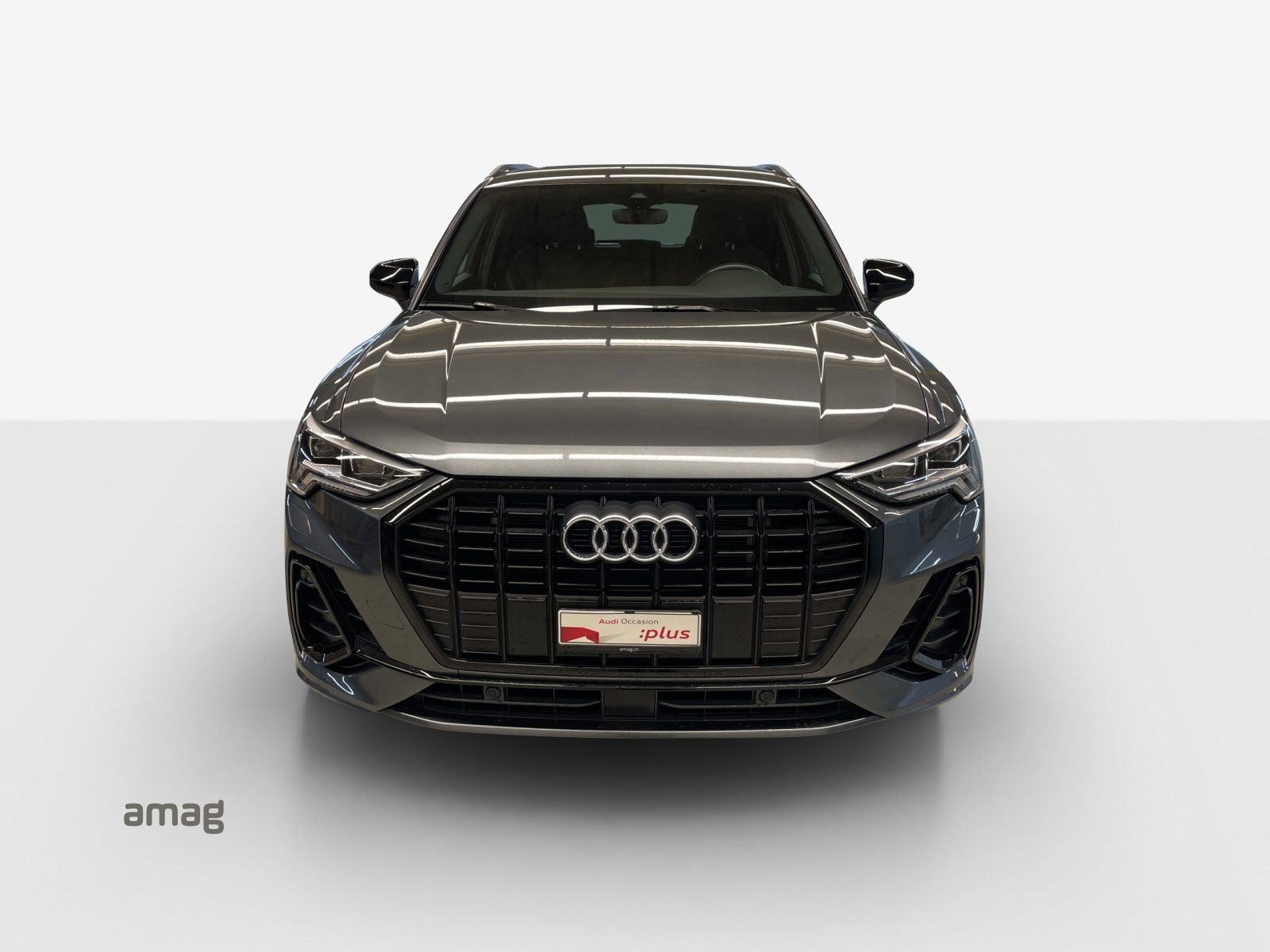 AUDI Q3 45 TFSI e S line Attraction, Voll-Hybrid Benzin/Elektro, Occasion / Gebraucht, Automatik - 7