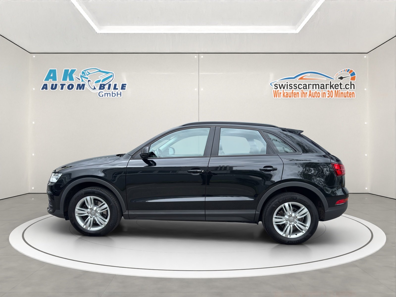 AUDI Q3 1.4 TFSI design S-tronic, Petrol, Second hand / Used, Automatic - 4