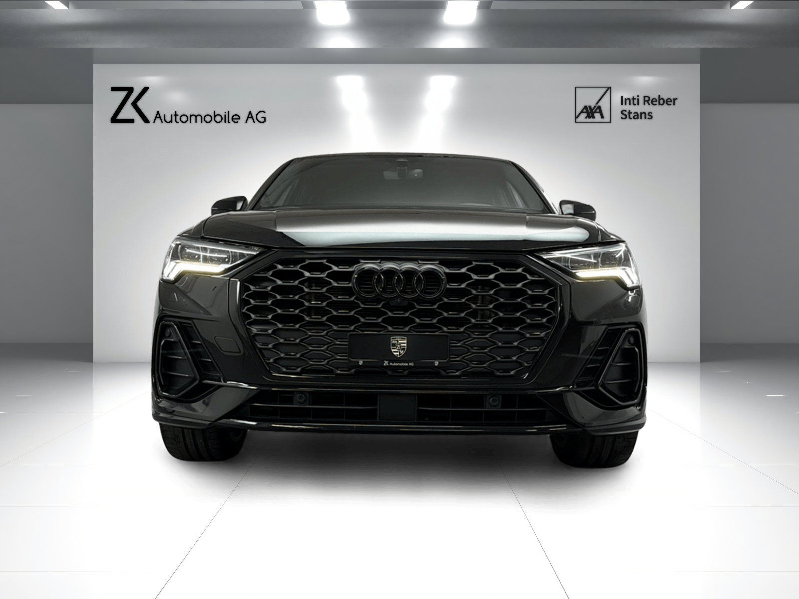 AUDI Q3 Sportback 35 TFSI S Line Midnight Black Attraction S, Mild-Hybrid Petrol/Electric, Second hand / Used, Automatic - 4