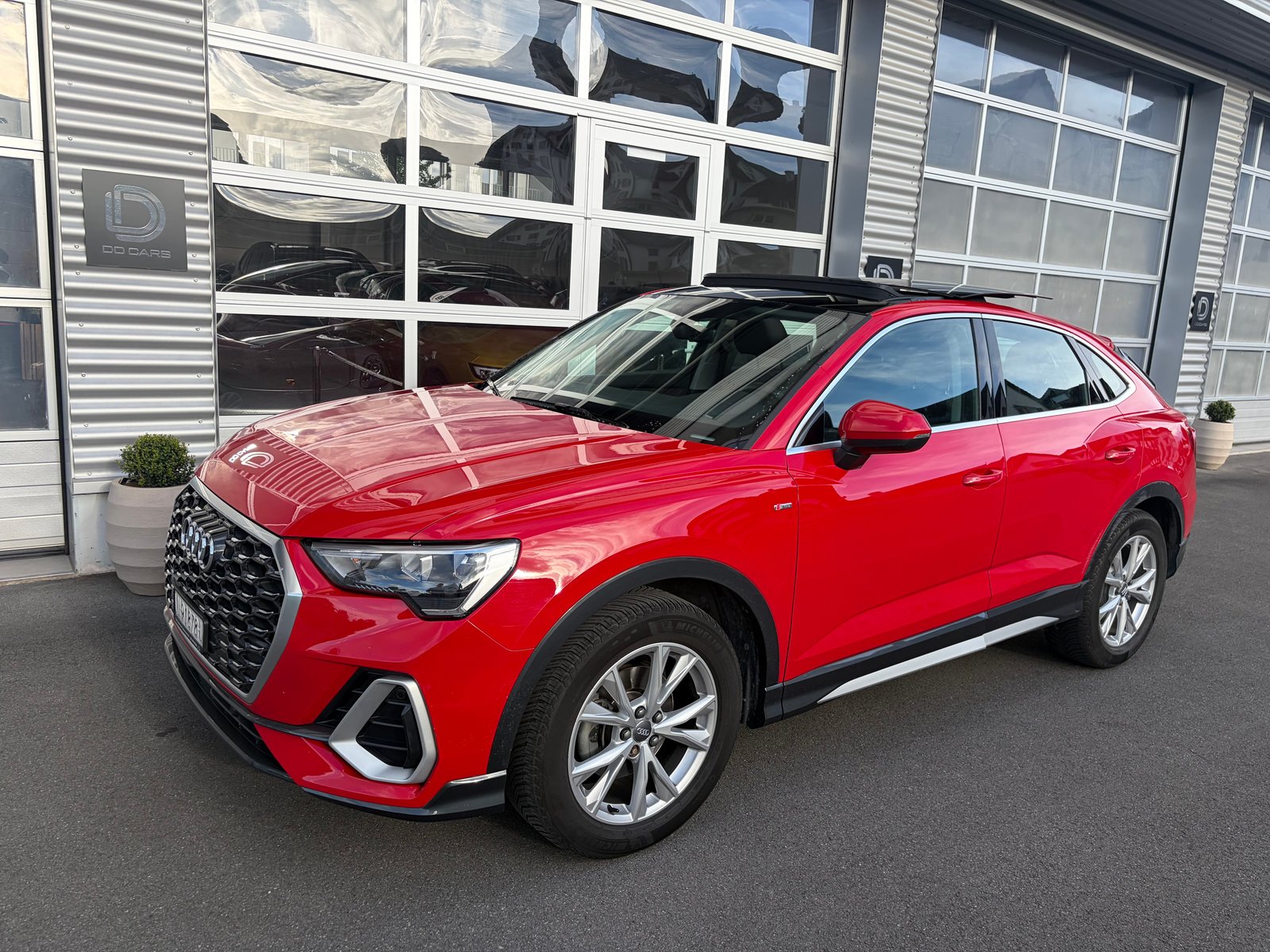 AUDI Q3 Sportback 35 TFSI** Panoramadach** BO Soundsystem **