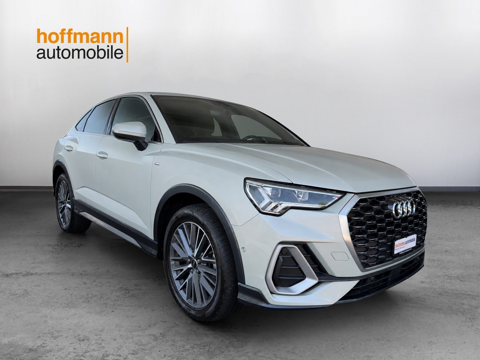 AUDI Q3 Sportback 35 TFSI S line Attraction, Essence, Occasion / Utilisé, Automatique - 3
