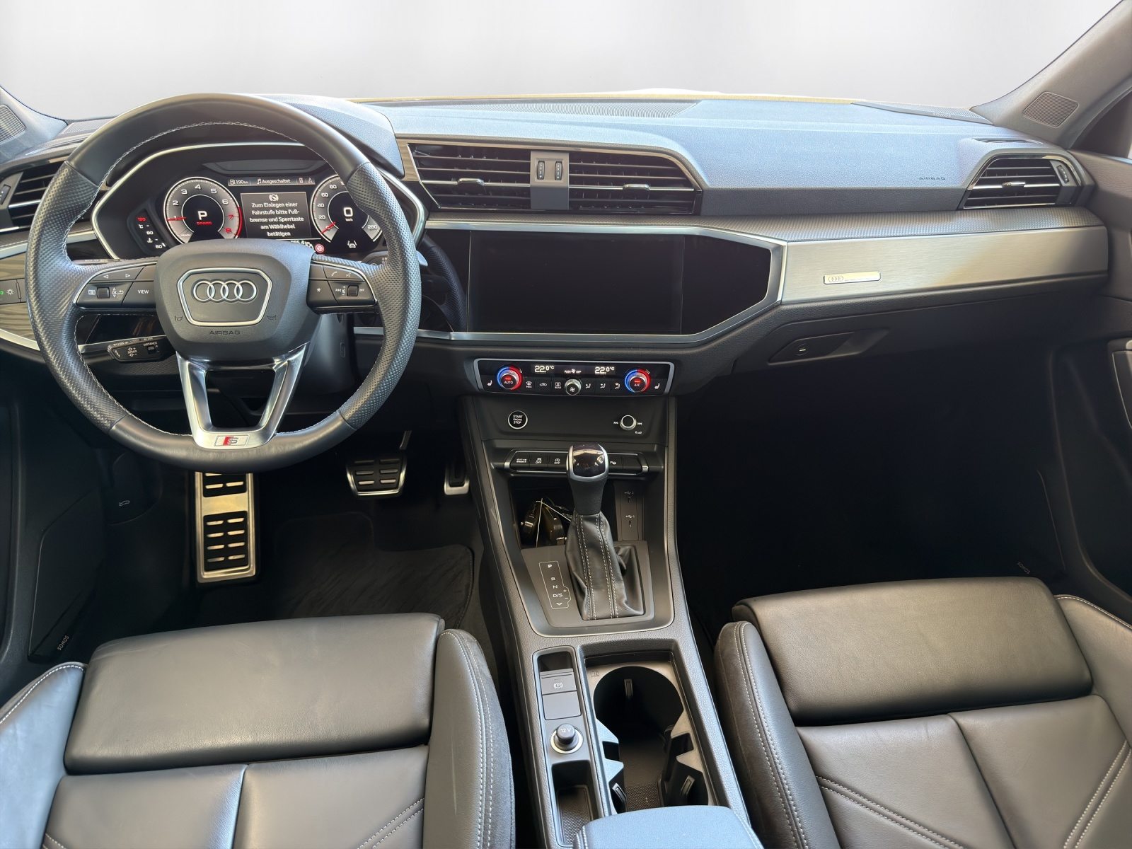 AUDI Q3 Sportback 35 TFSI S line Attraction, Essence, Occasion / Utilisé, Automatique - 7