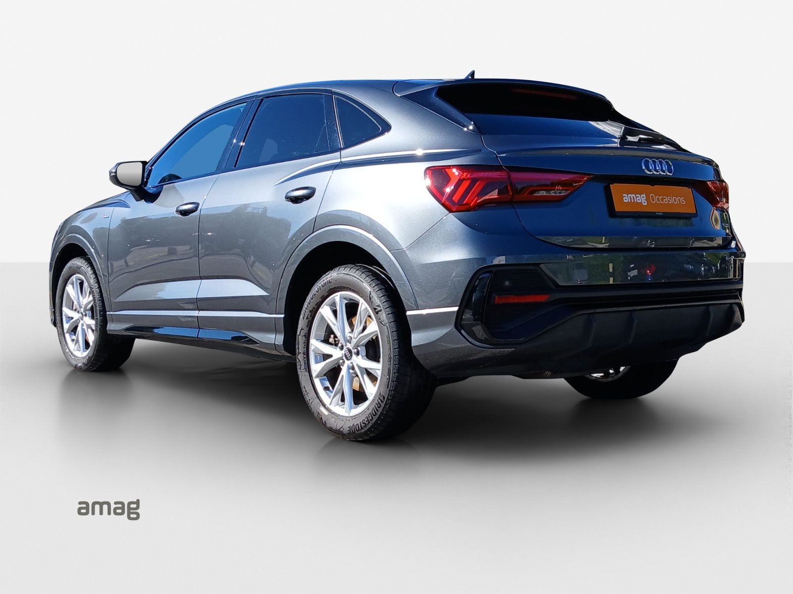 AUDI Q3 Sportback 40 TDI S line Attraction, Diesel, Second hand / Used, Automatic - 3