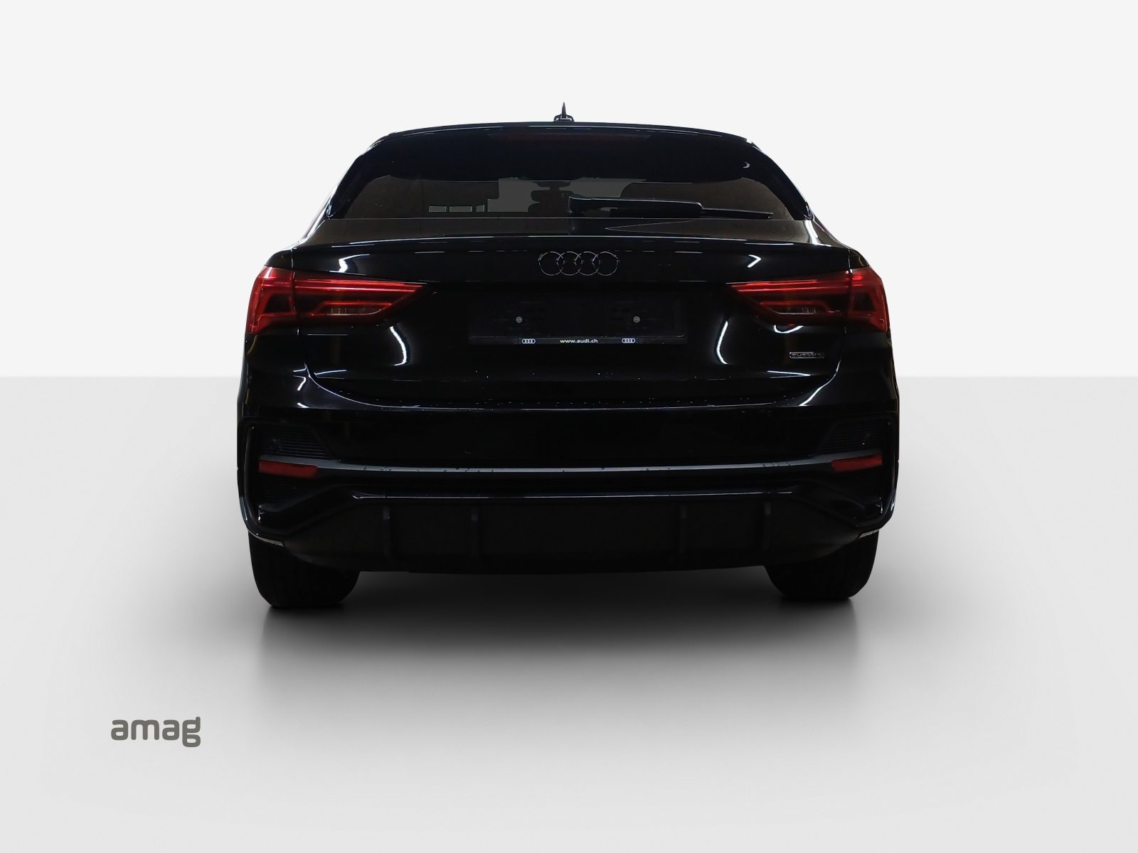 AUDI Q3 Sportback 40 TFSI S line, Essence, Occasion / Utilisé, Automatique - 4