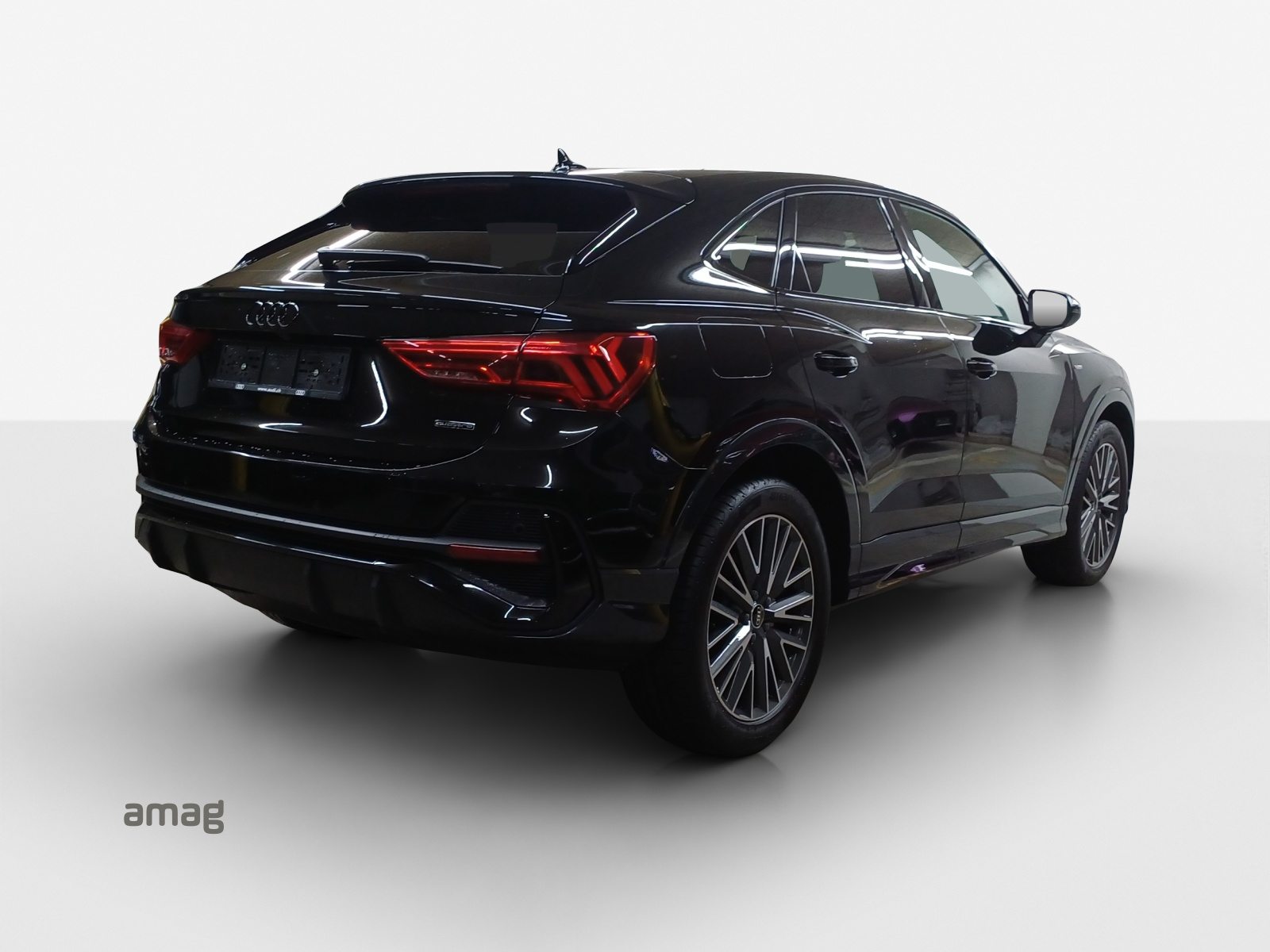 AUDI Q3 Sportback 40 TFSI S line, Essence, Occasion / Utilisé, Automatique - 5