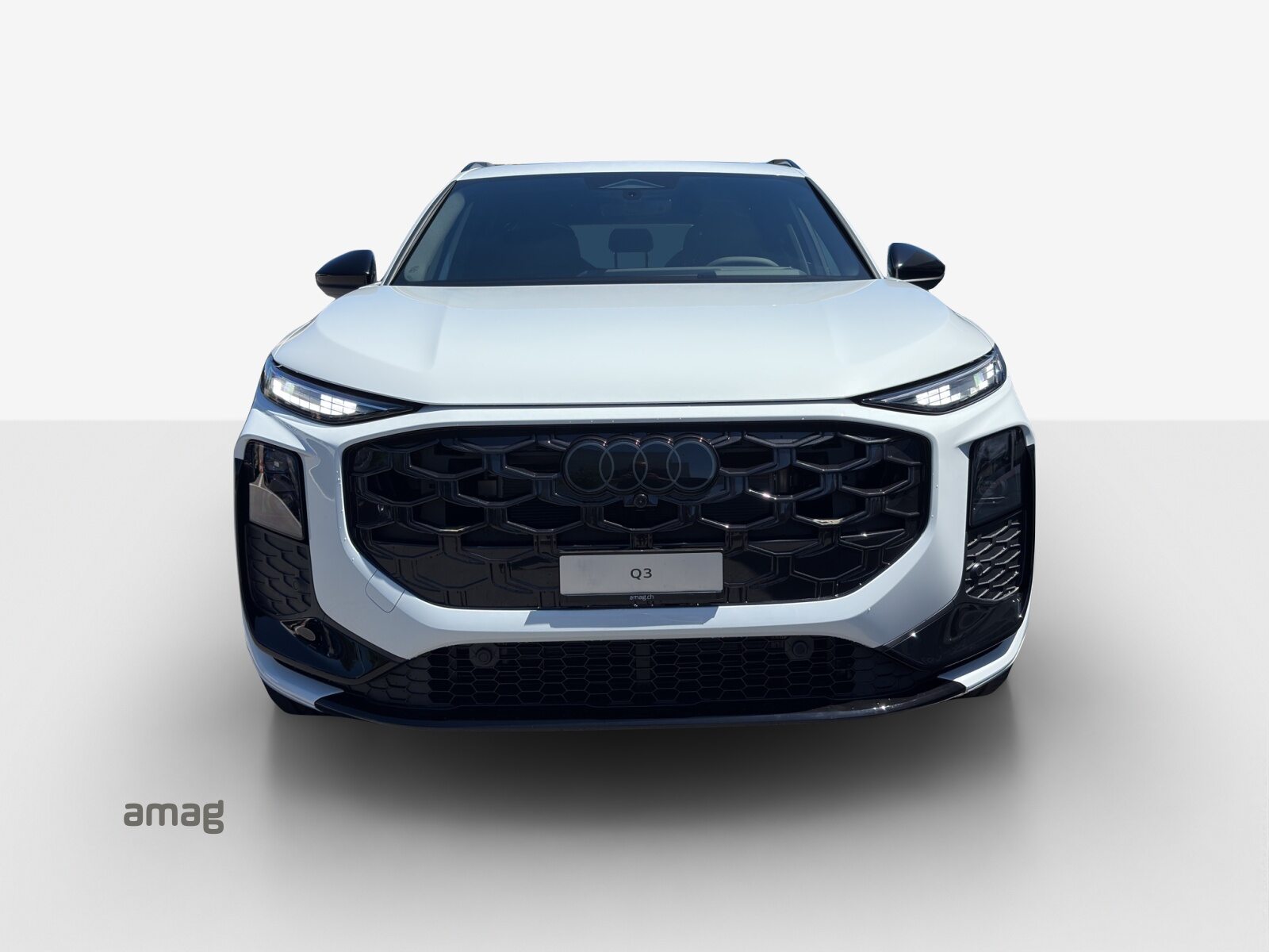 AUDI Q3 SUV TFSI 195 kW, Benzin, Occasion / Gebraucht, Automatik - 7