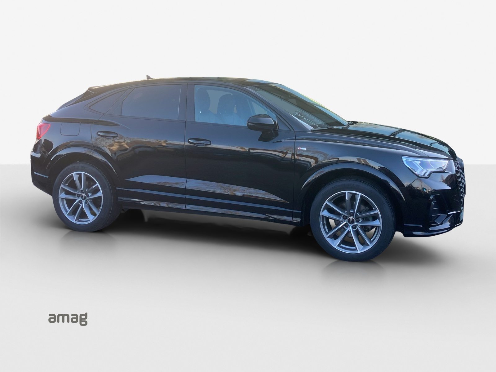 AUDI Q3 Sportback 35 TFSI S line Attraction, Essence, Occasion / Utilisé, Automatique - 6