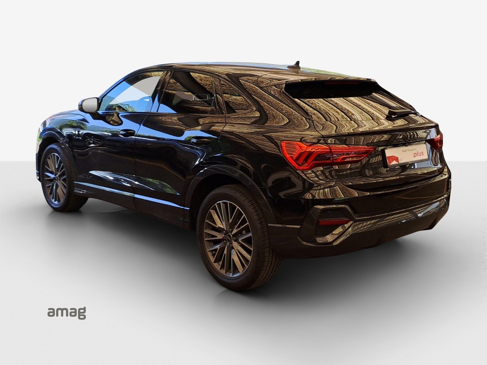 AUDI Q3 Sportback 35 TFSI Attraction, Essence, Occasion / Utilisé, Automatique - 3