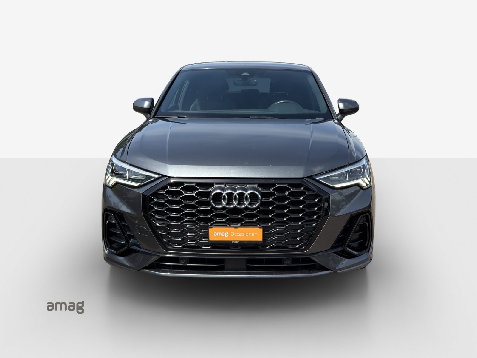 AUDI Q3 Sportback 35 TFSI S line Attraction, Benzin, Occasion / Gebraucht, Automatik - 7