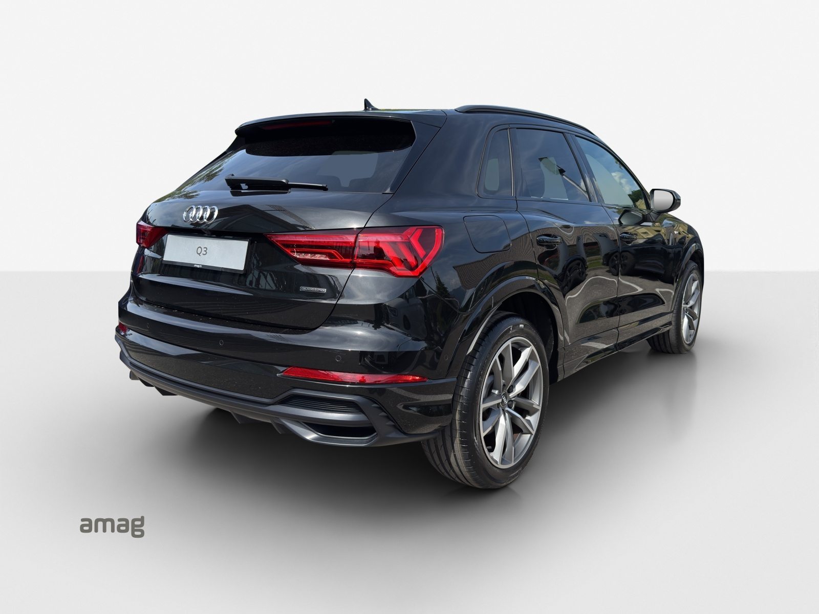 AUDI Q3 45 TFSI S line, Essence, Occasion / Utilisé, Automatique - 5