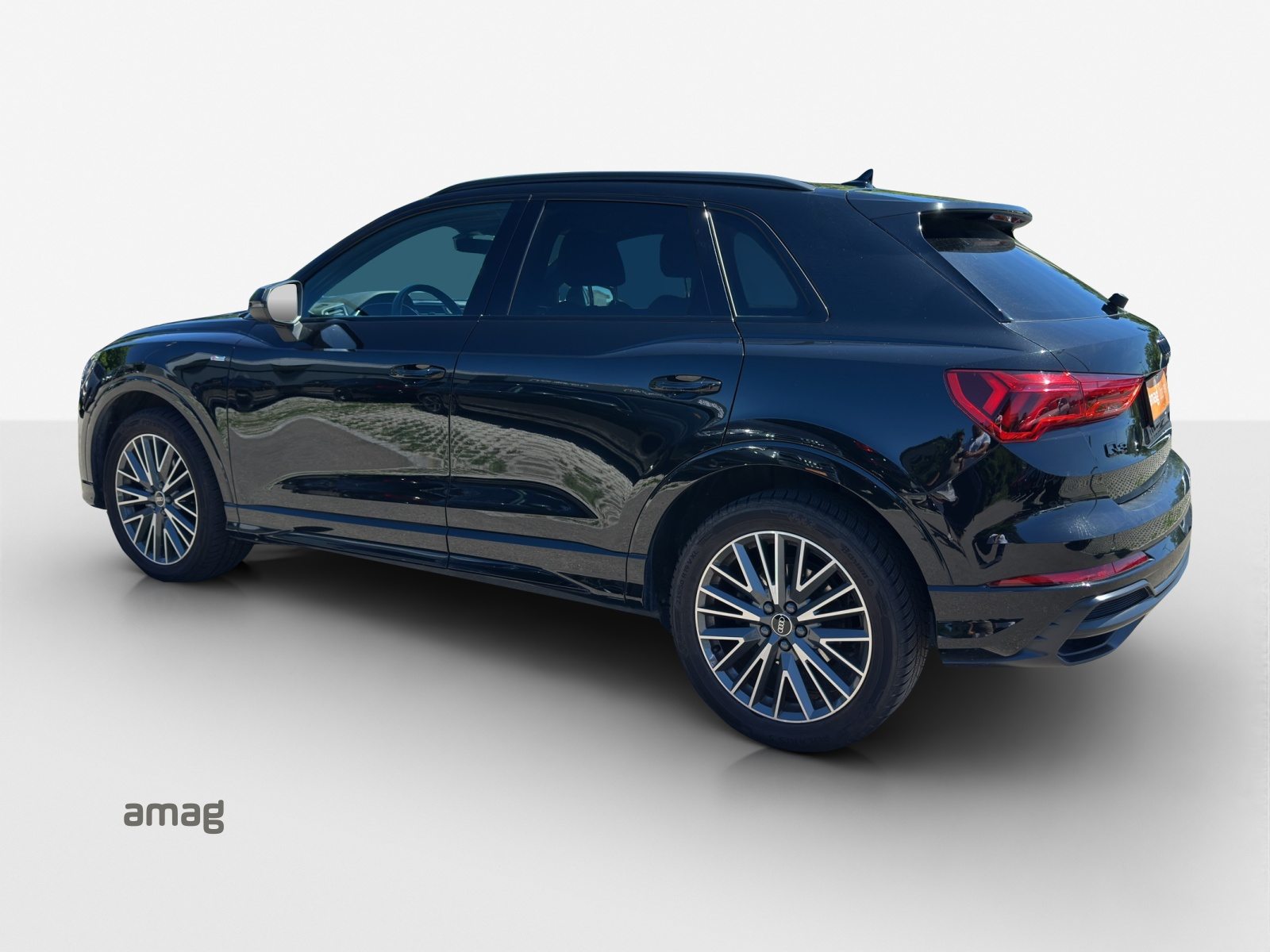 AUDI Q3 35 TFSI S line Attraction, Essence, Occasion / Utilisé, Automatique - 3