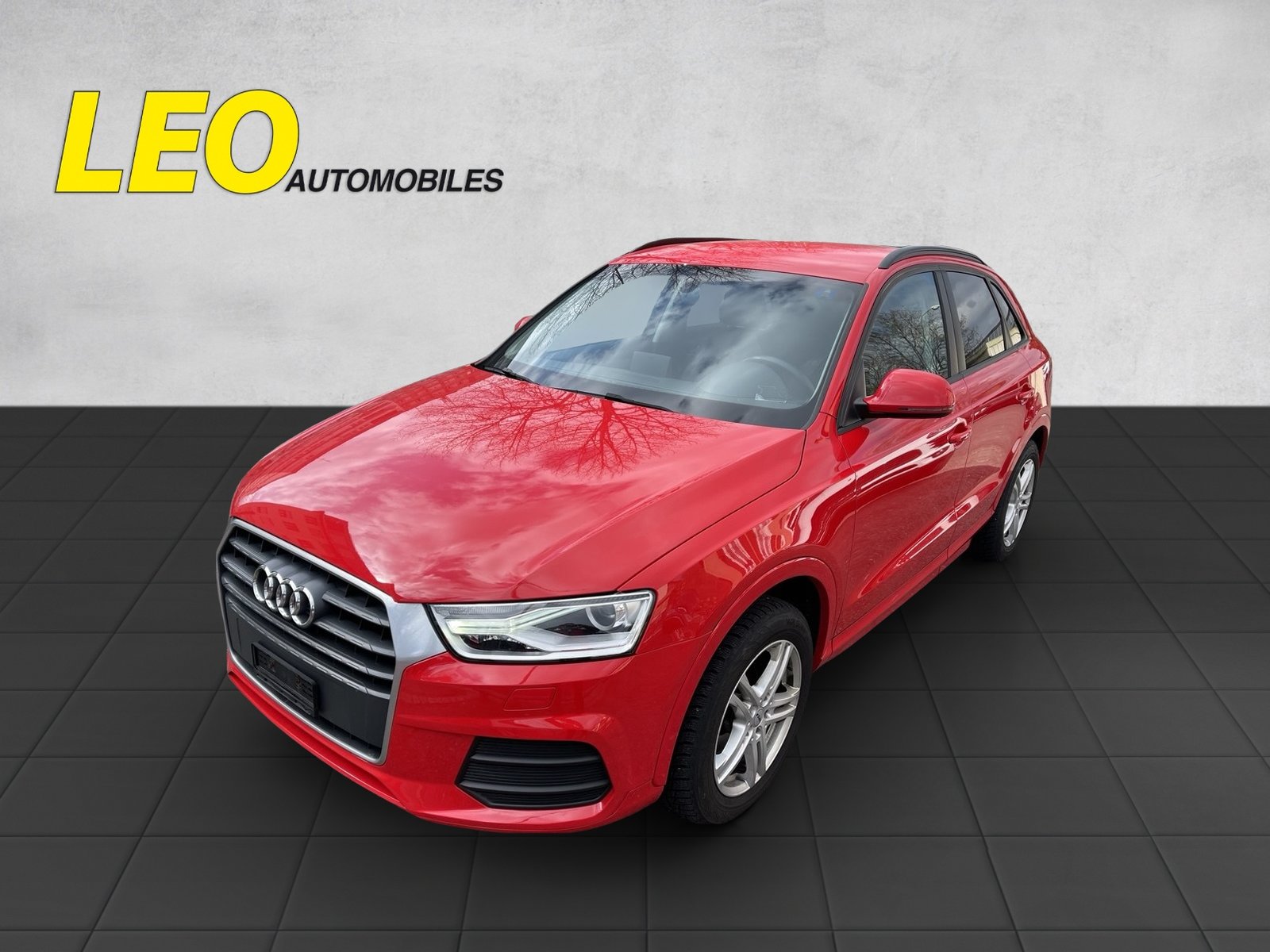AUDI Q3 1.4 TFSI ultra, Petrol, Second hand / Used, Manual - 2