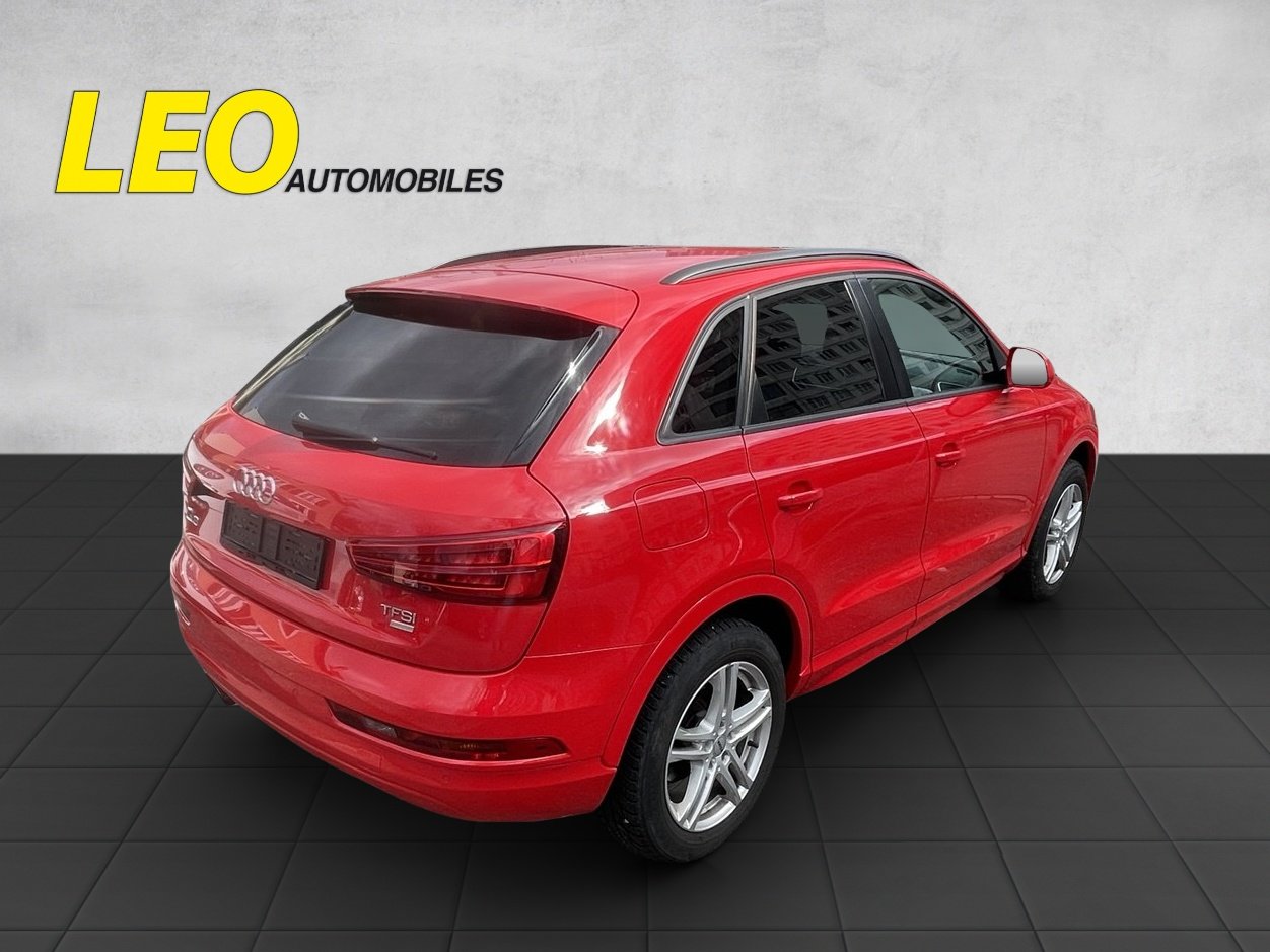AUDI Q3 1.4 TFSI ultra, Petrol, Second hand / Used, Manual - 4