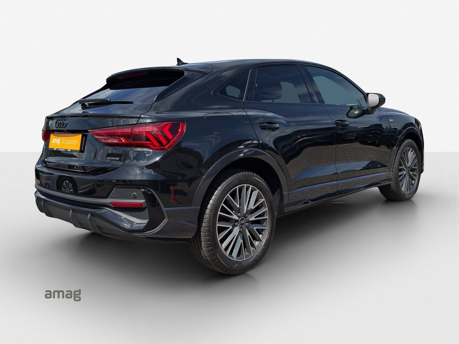 AUDI Q3 Sportback 40 TFSI S line, Essence, Occasion / Utilisé, Automatique - 5