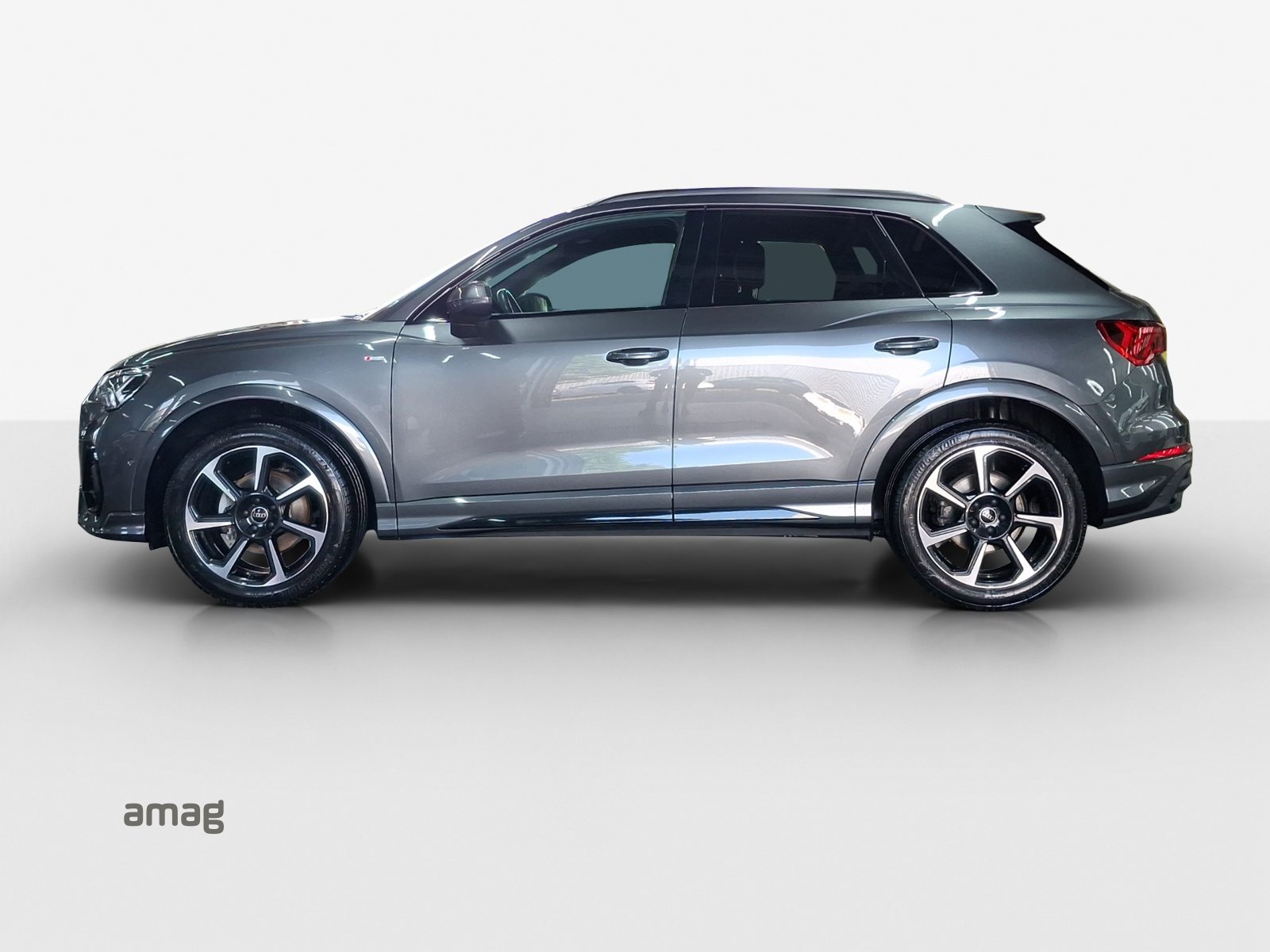 AUDI Q3 35 TFSI S line Attraction, Benzina, Occasioni / Usate, Automatico - 2