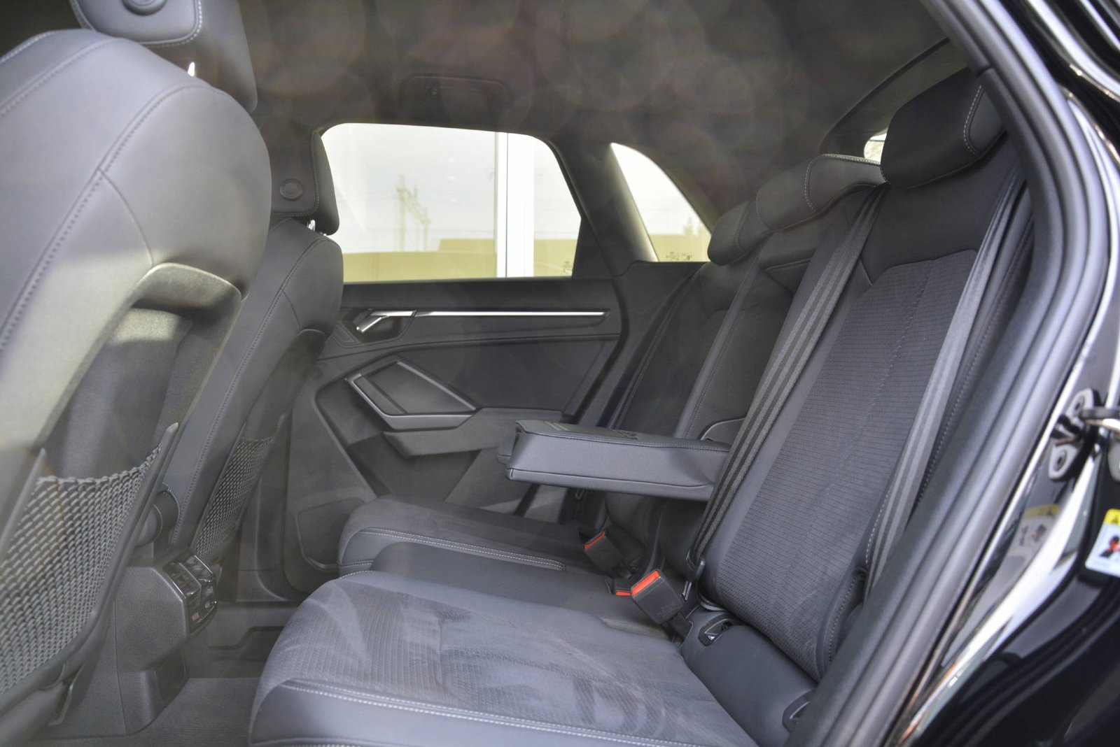 AUDI Q3 2.0 40 TFSI S Line Quattro, Essence, Occasion / Utilisé, Automatique - 7