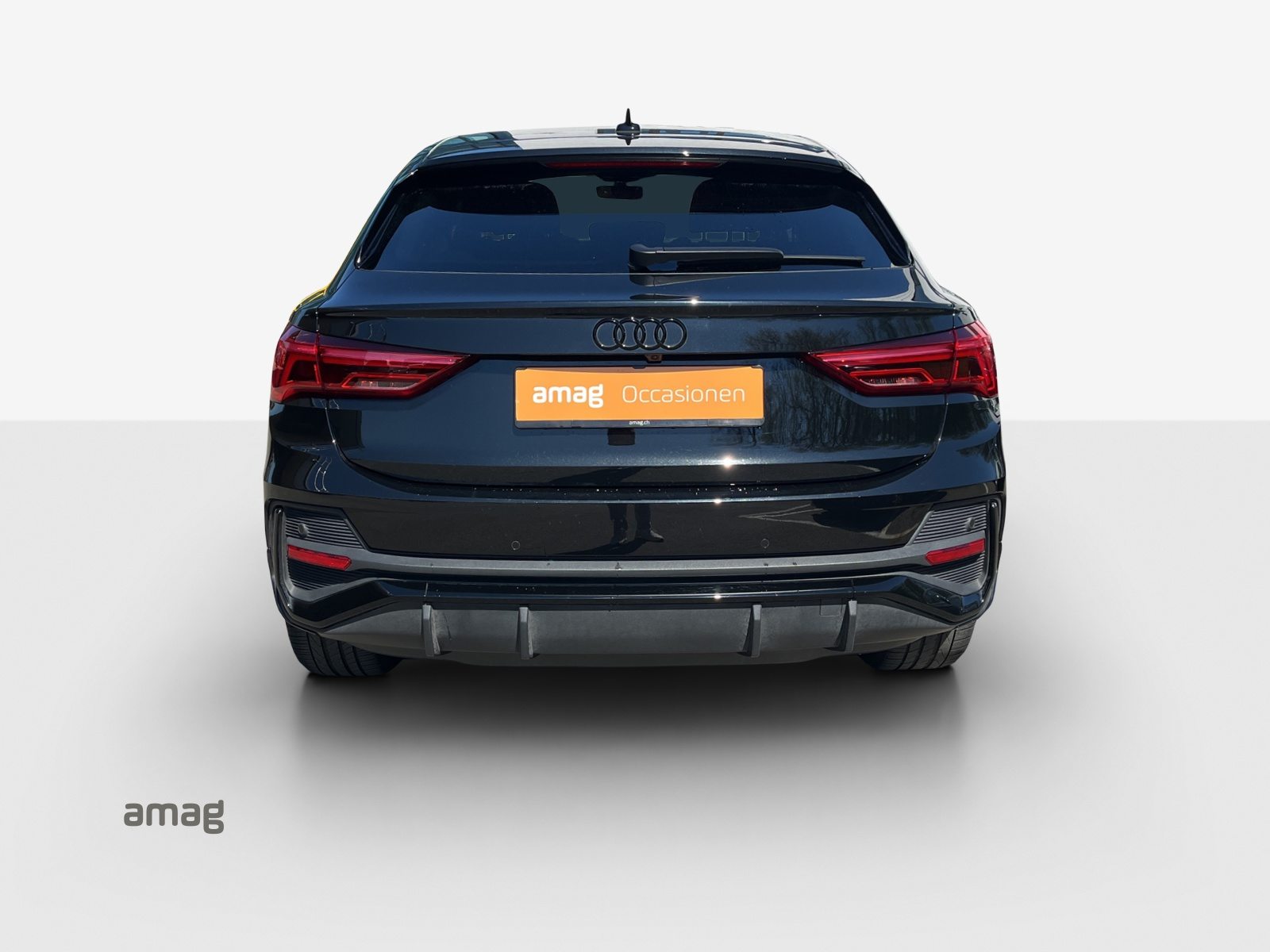 AUDI Q3 Sportback 35 TFSI S line Attraction, Essence, Occasion / Utilisé, Automatique - 4