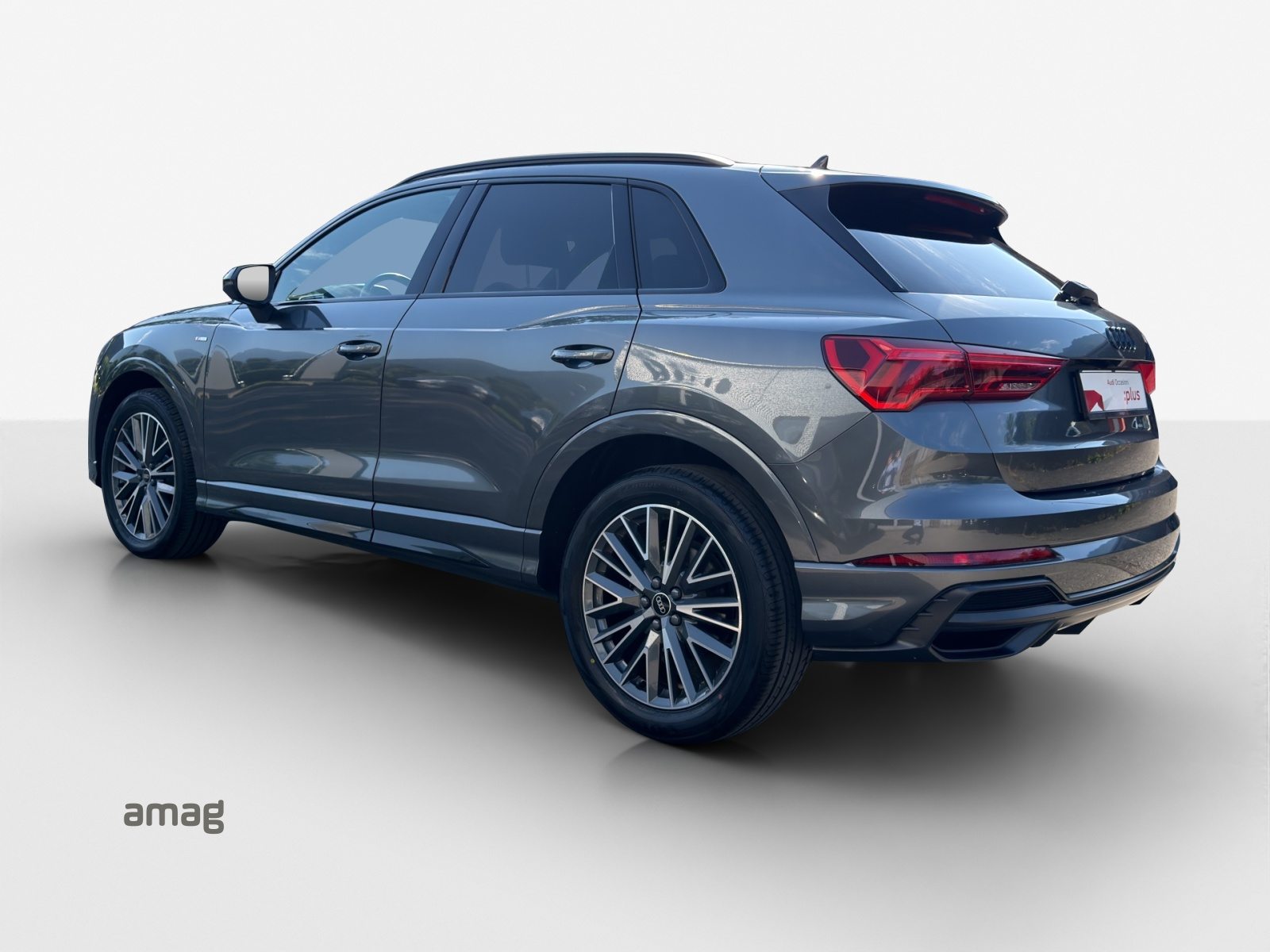 AUDI Q3 35 TFSI S line Attraction, Essence, Occasion / Utilisé, Automatique - 3