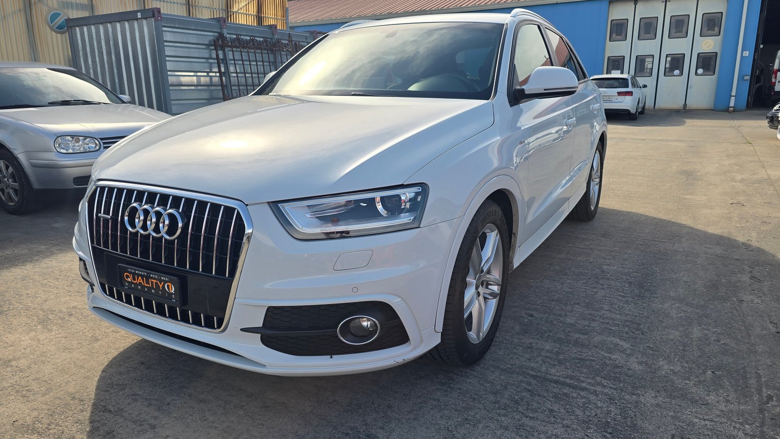 AUDI Q3 2.0 TFSI quattro S-tronic, Petrol, Second hand / Used, Automatic - 3
