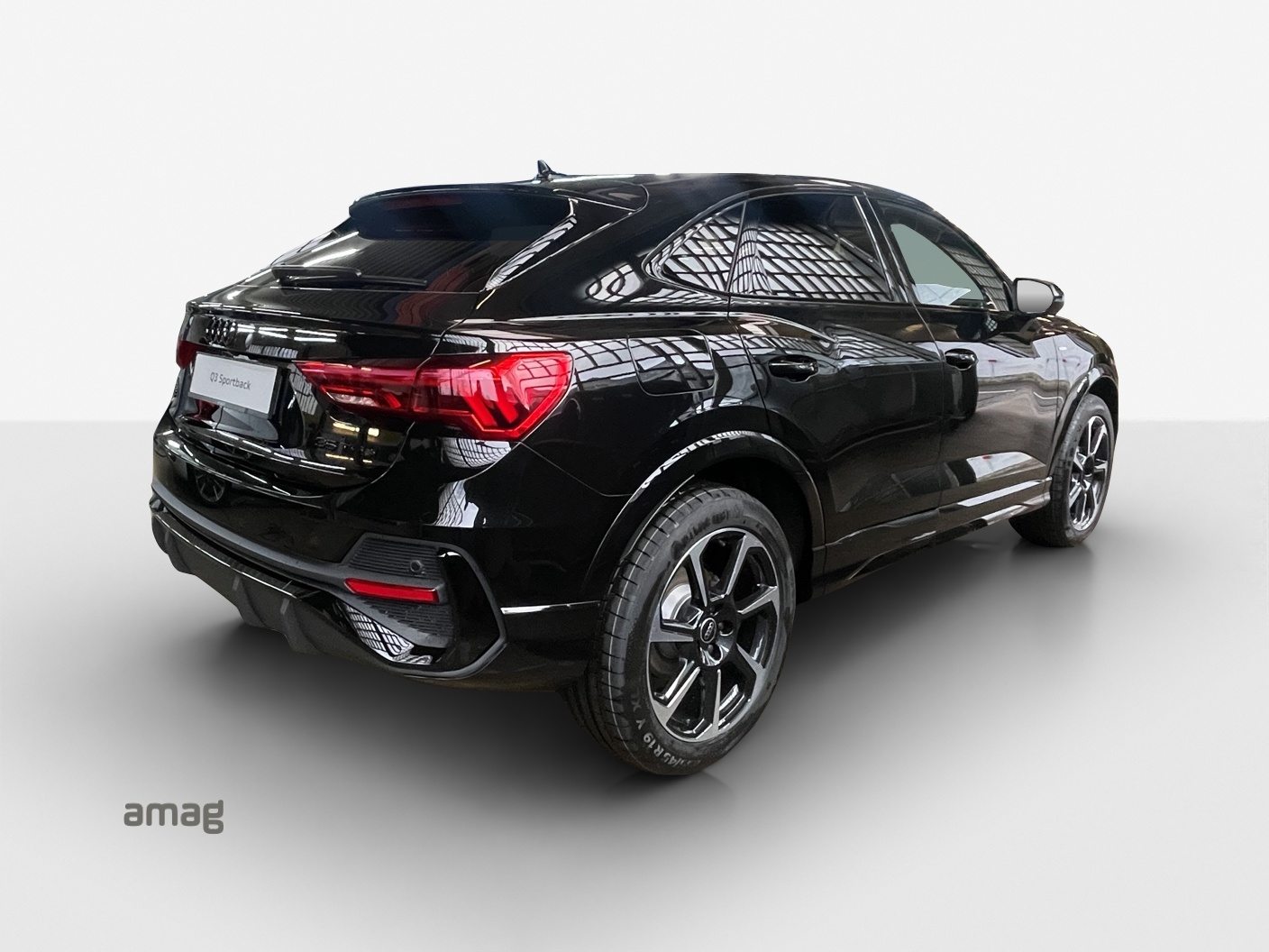AUDI Q3 Sportback 35 TFSI S line Attraction, Essence, Occasion / Utilisé, Automatique - 5