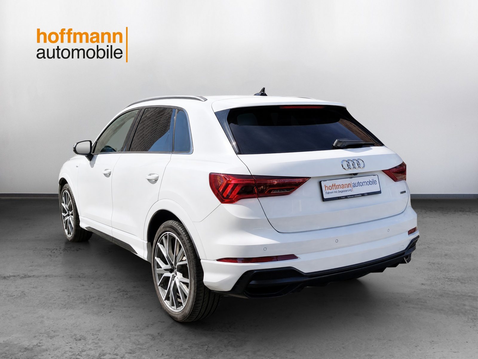 AUDI Q3 40 TFSI S line, Essence, Occasion / Utilisé, Automatique - 6